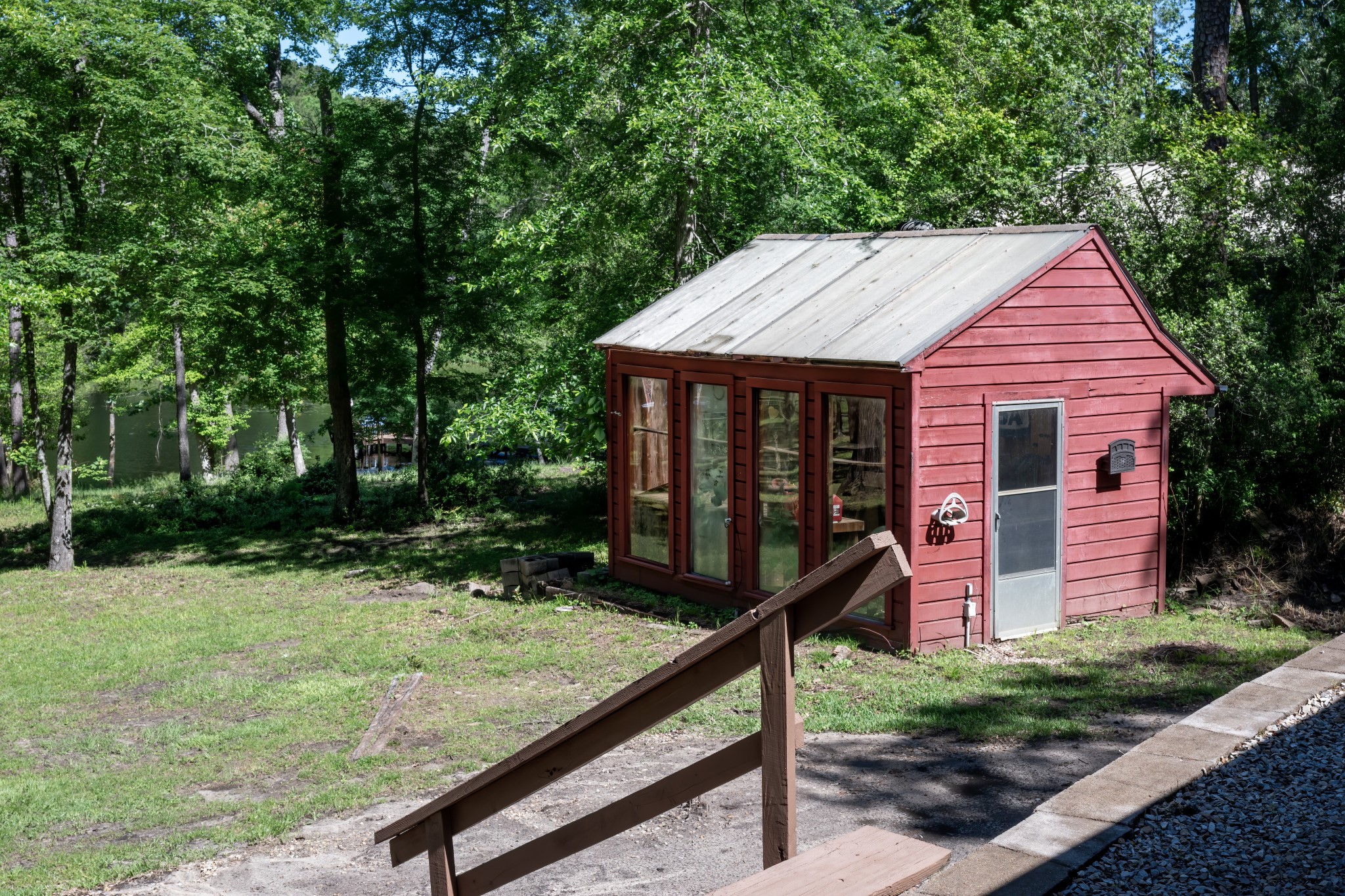 810 Clear Water Trail
