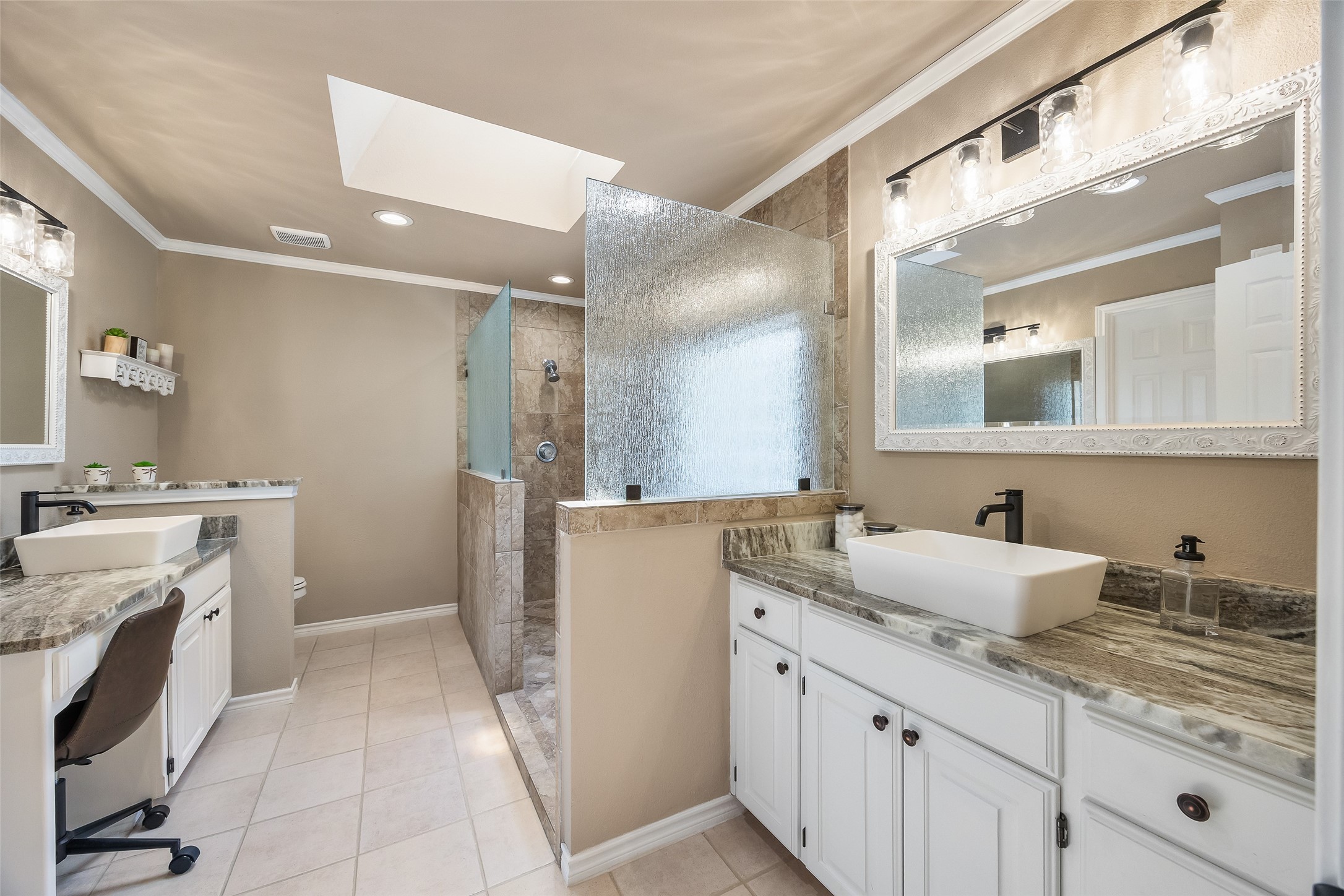 810 Clear Water Trail