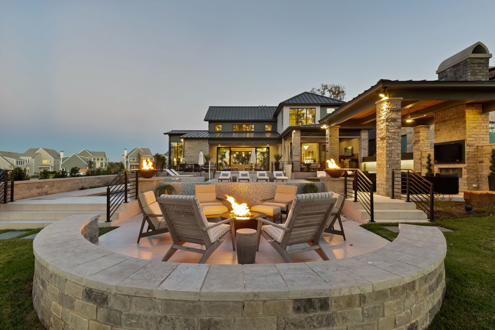 12133 W Lighthouse Lane