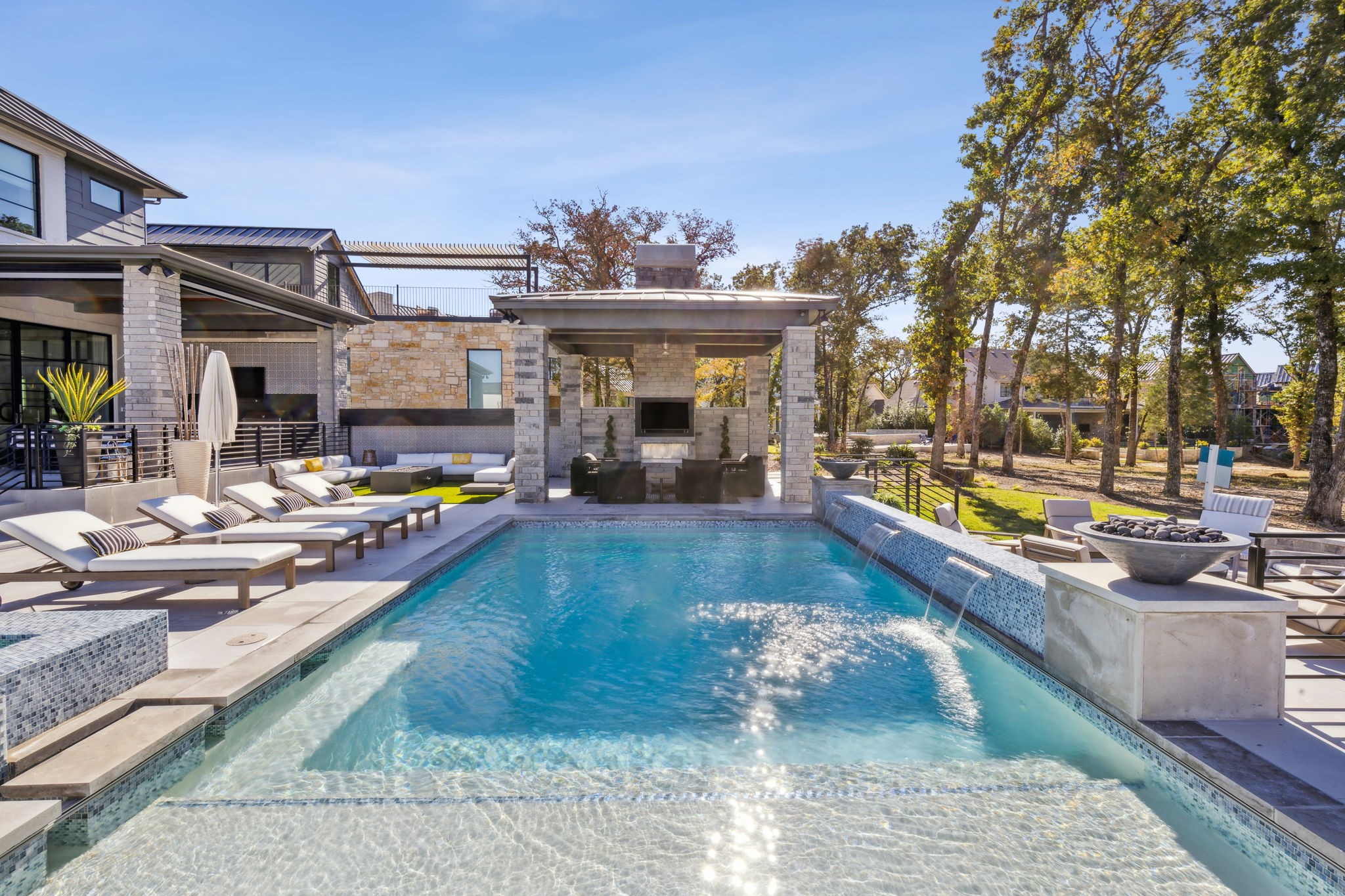 12133 W Lighthouse Lane