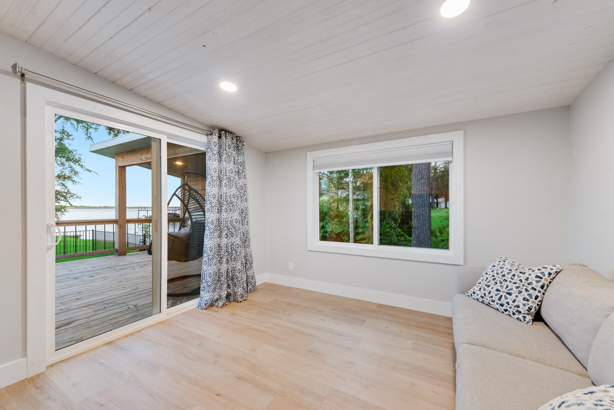 9 Southshore Circle