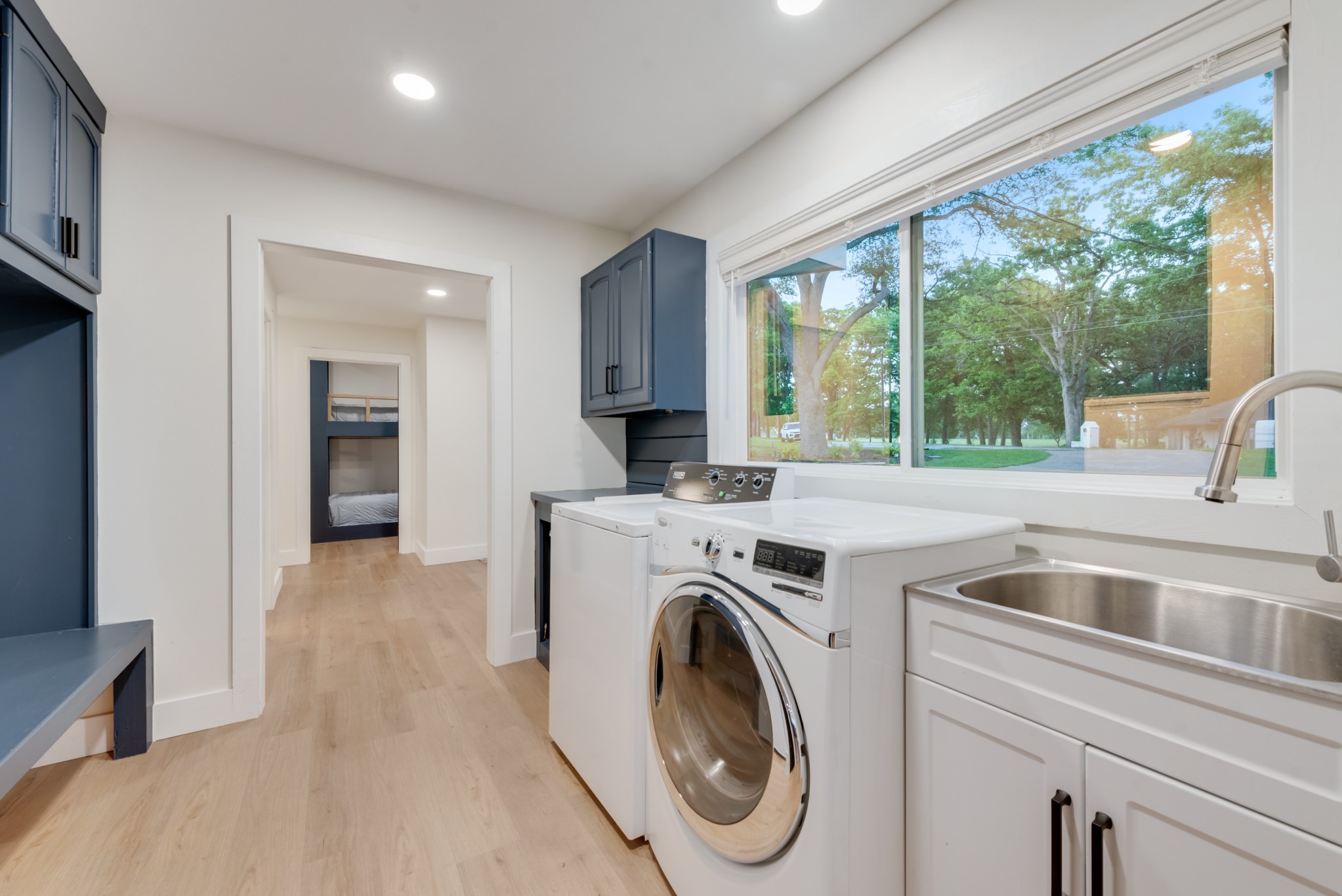 9 Southshore Circle
