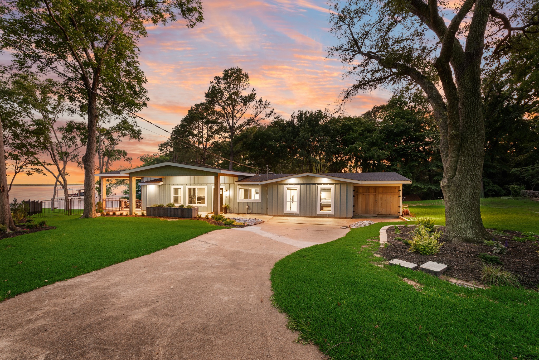 9 Southshore Circle