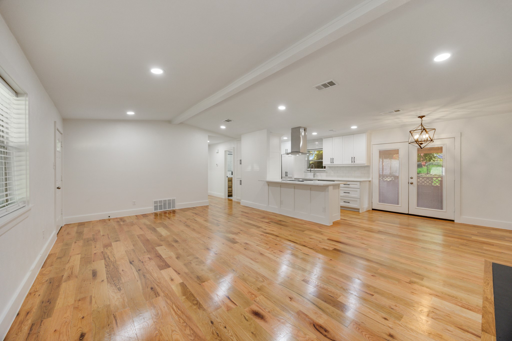 107 E Bayside Drive