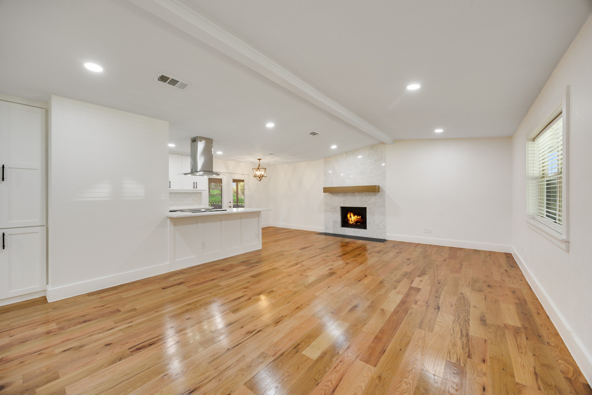 107 E Bayside Drive