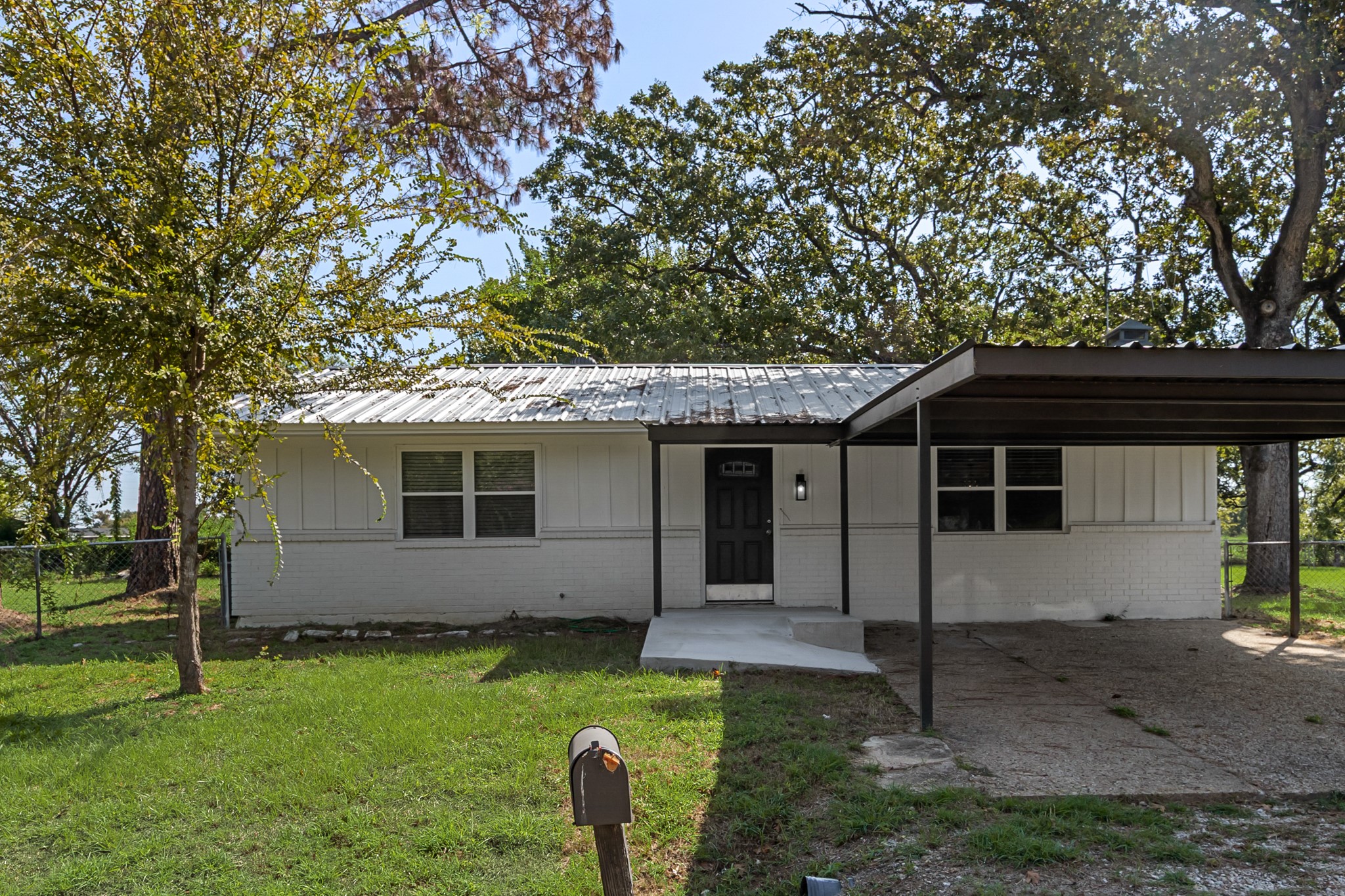 107 E Bayside Drive