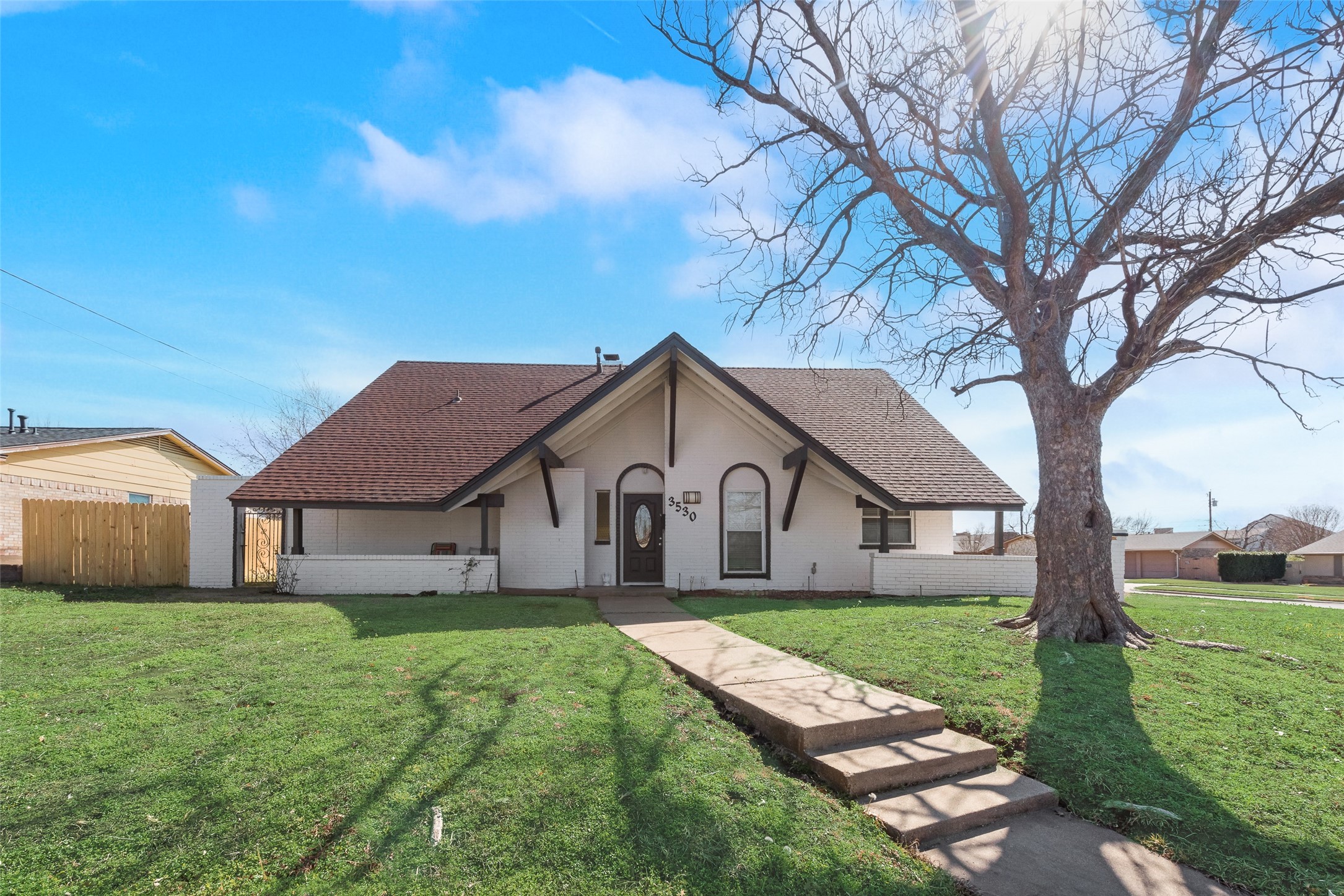 3530 Grande Bulevar