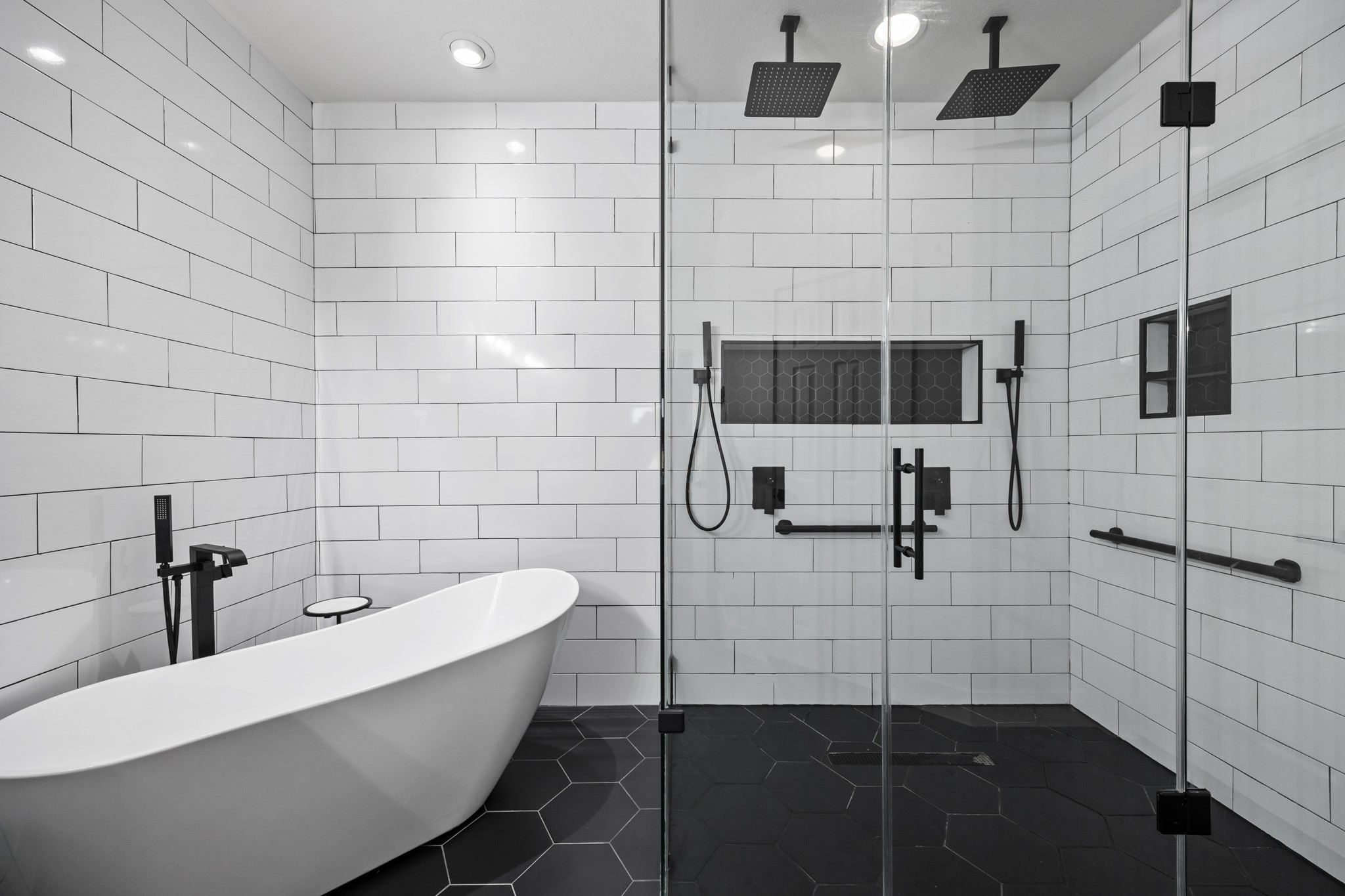 6880 County Road 4042