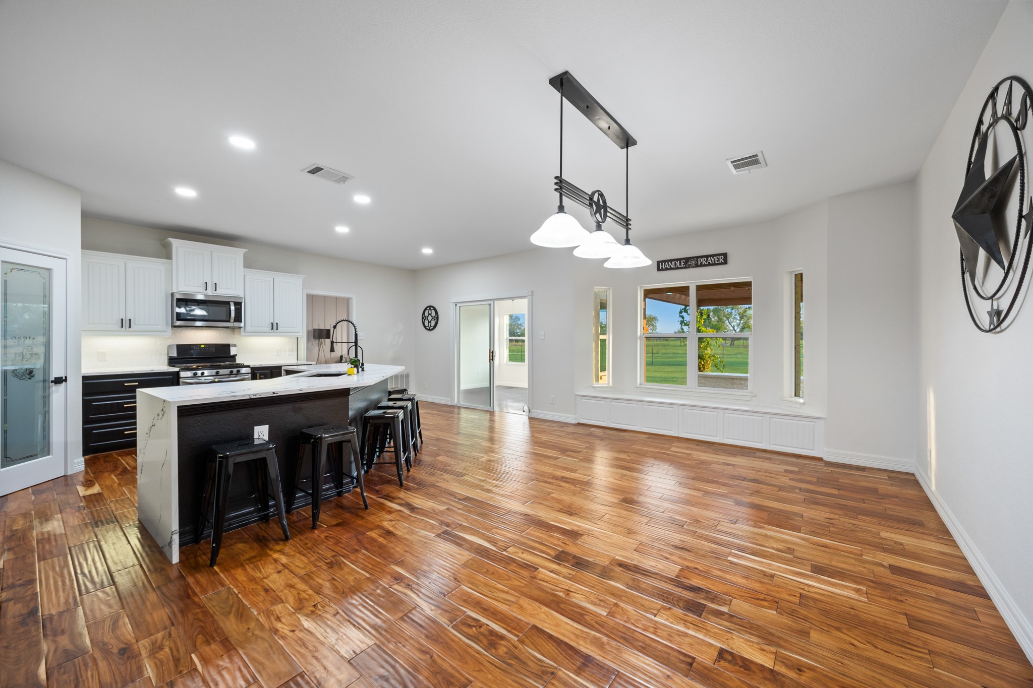 6880 County Road 4042