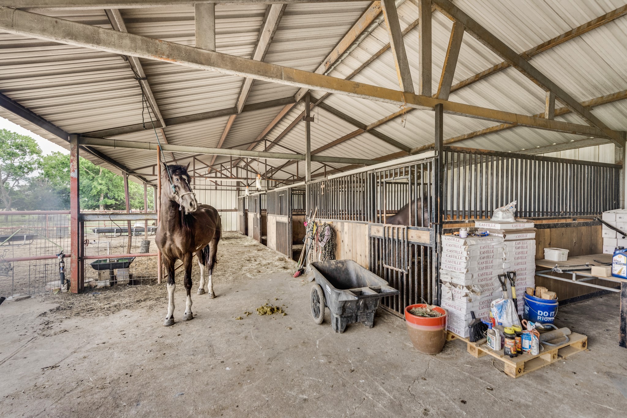 6880 County Road 4042