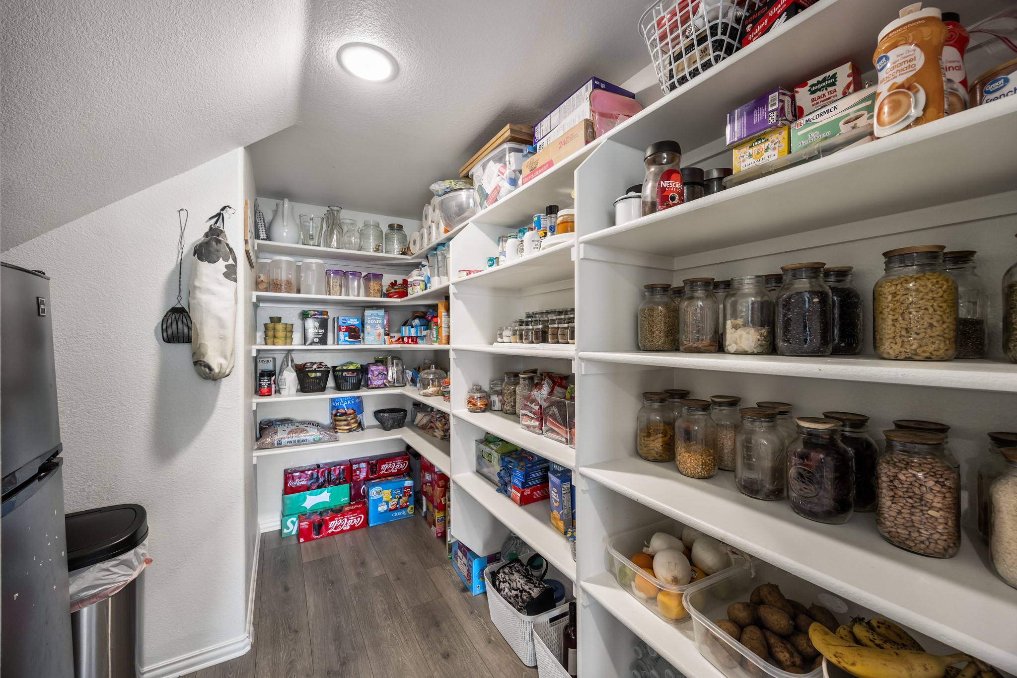 3911 Holly Springs Lane