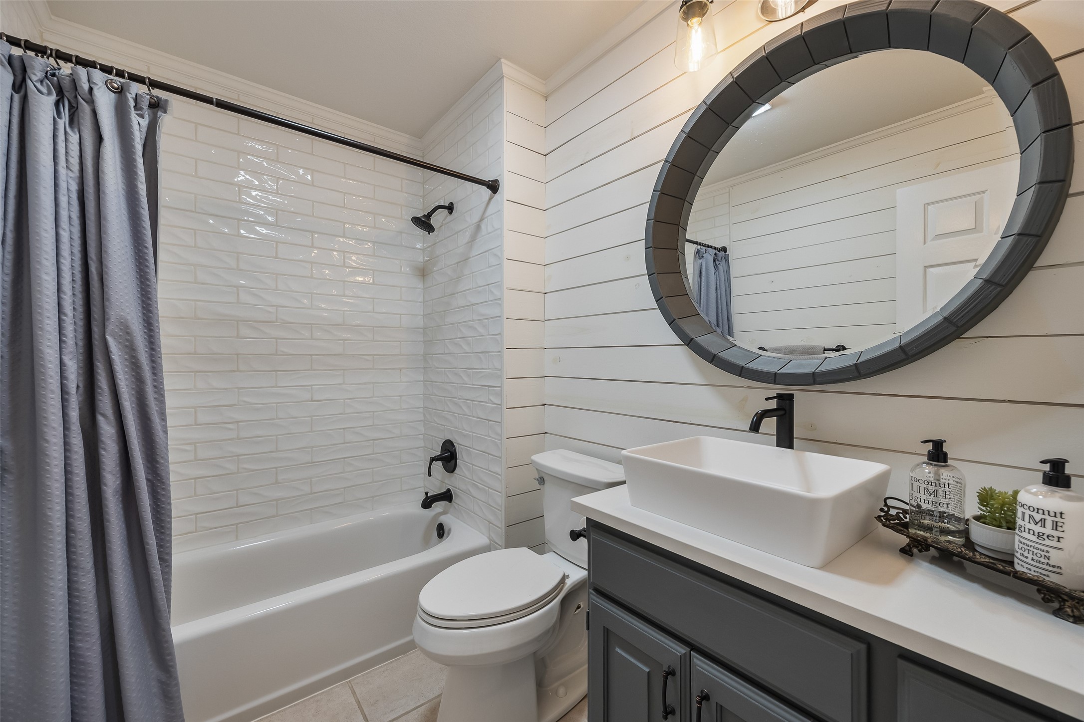 810 Clear Water Trail