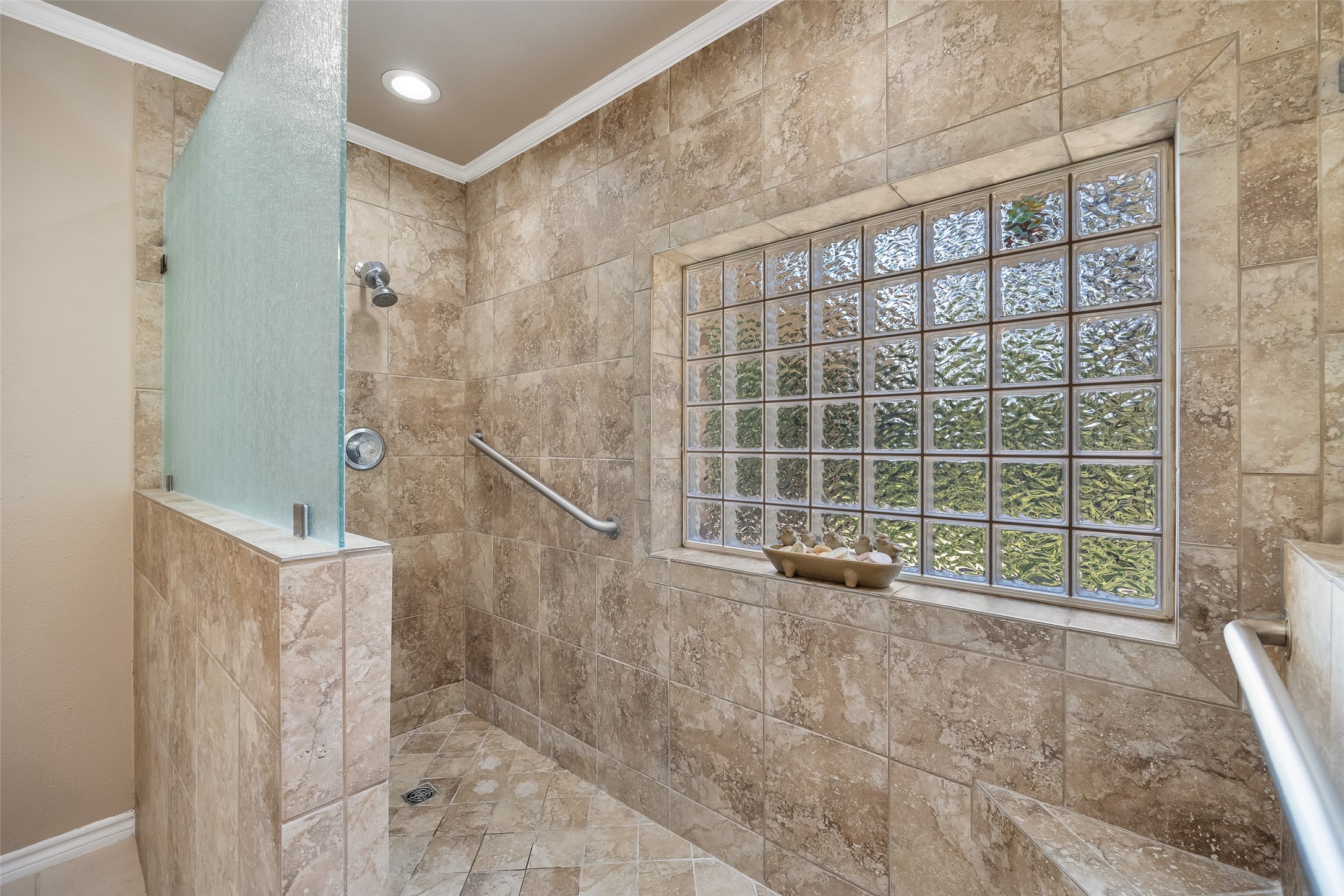 810 Clear Water Trail