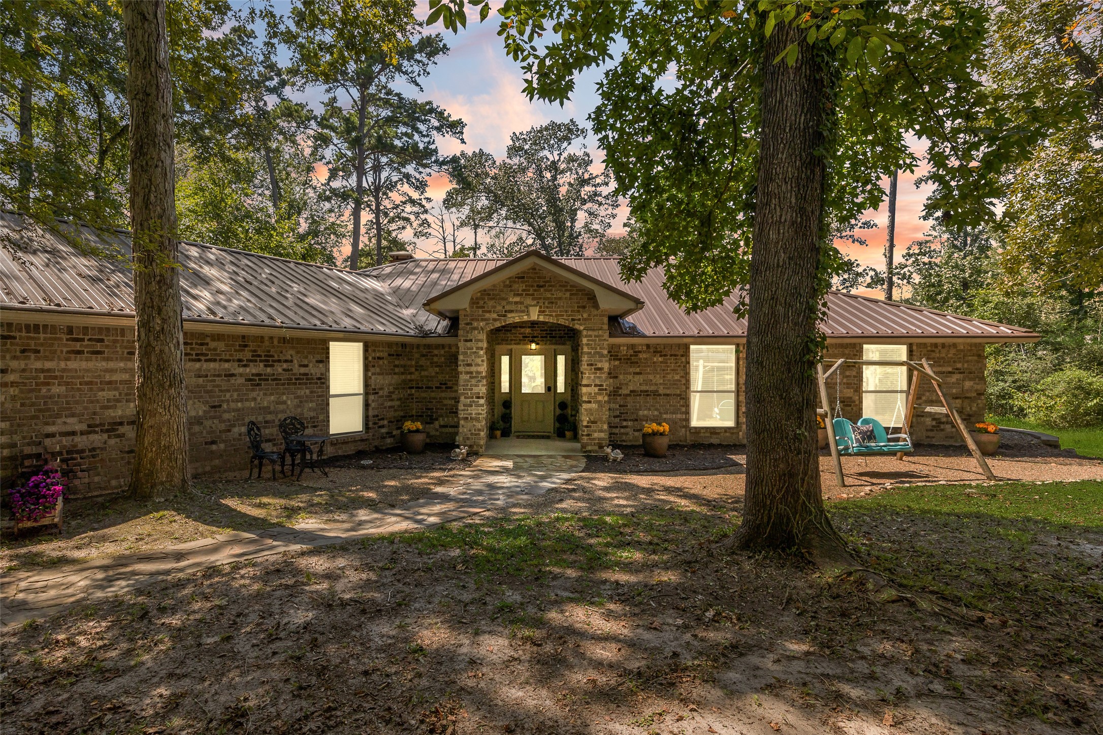 810 Clear Water Trail