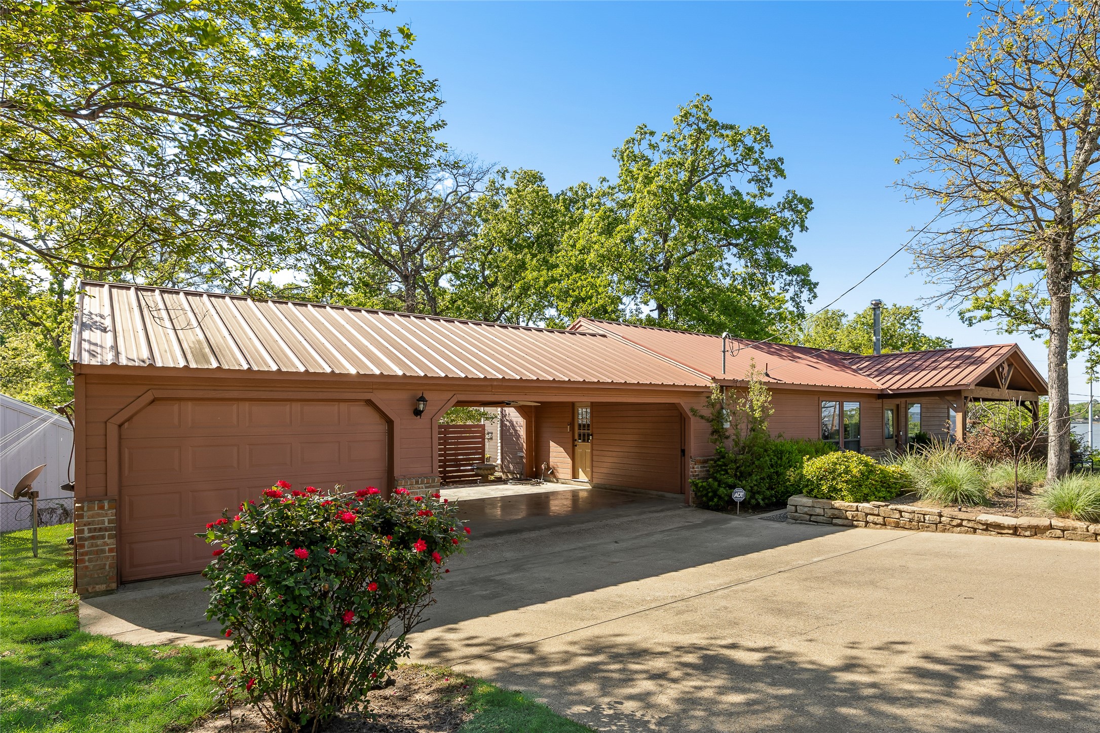 1128 Doe Run Drive