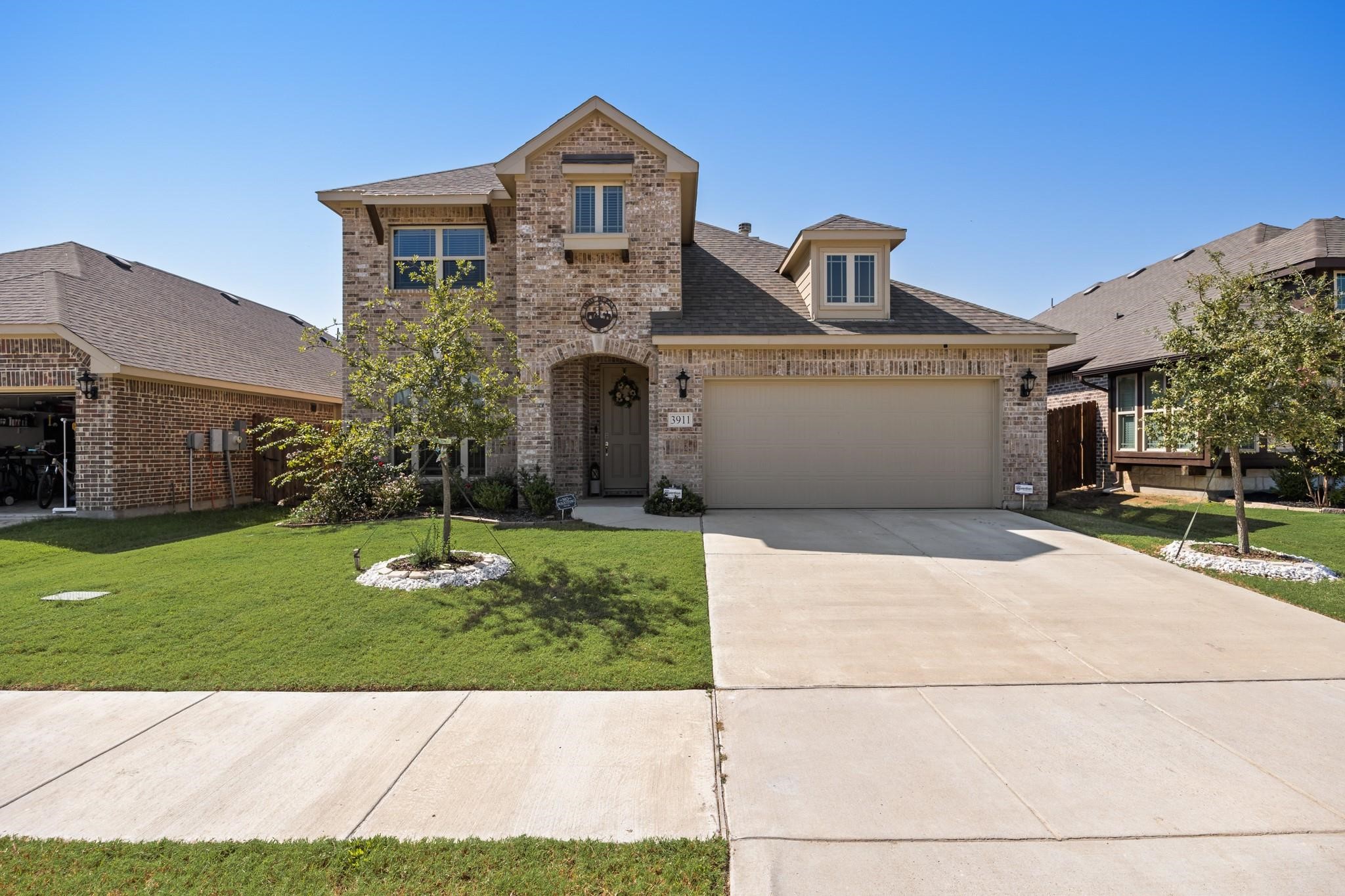 3911 Holly Springs Lane