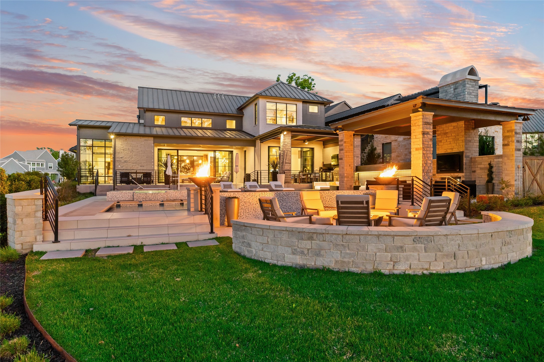 12133 W Lighthouse Lane