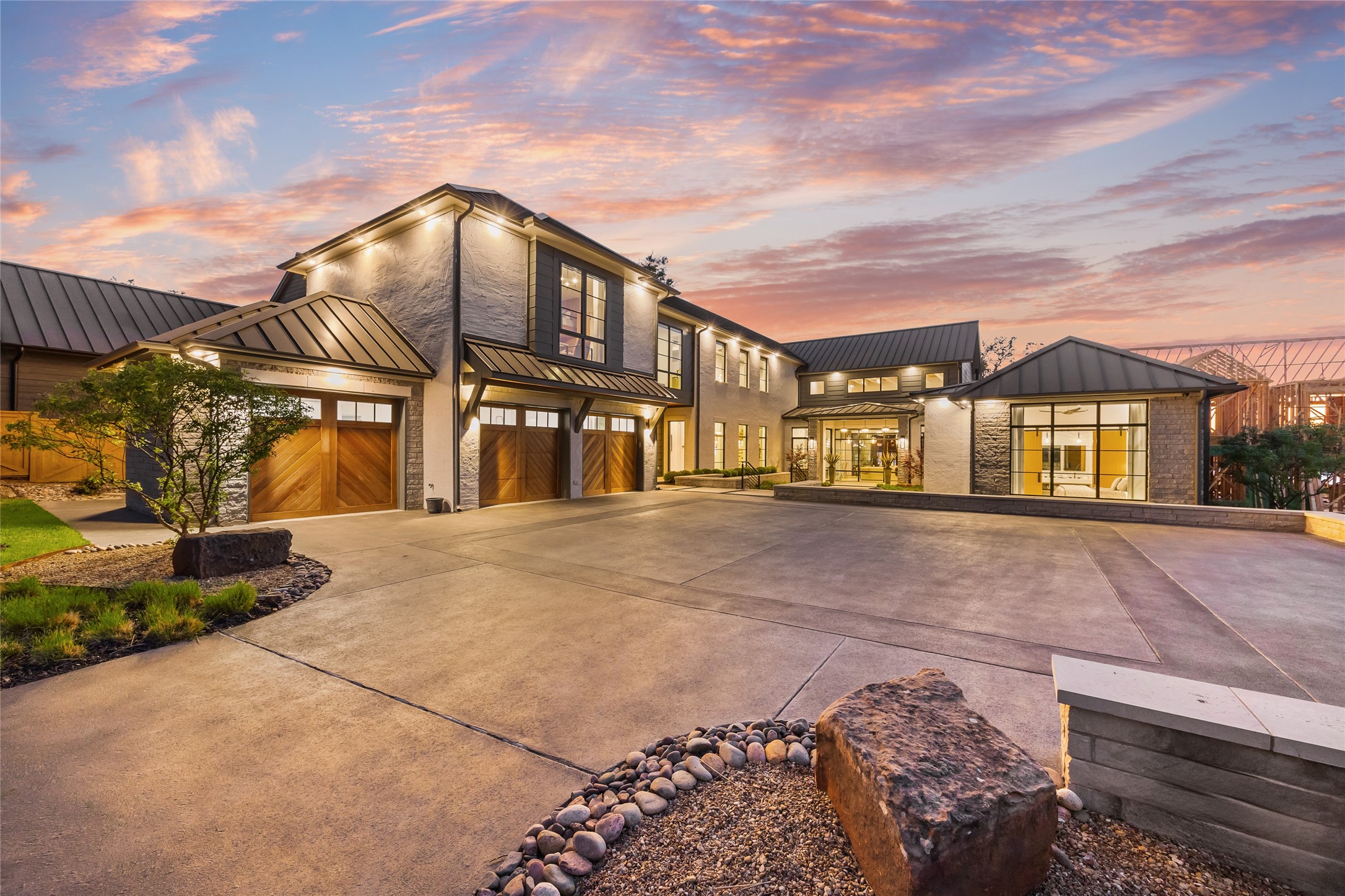 12133 W Lighthouse Lane