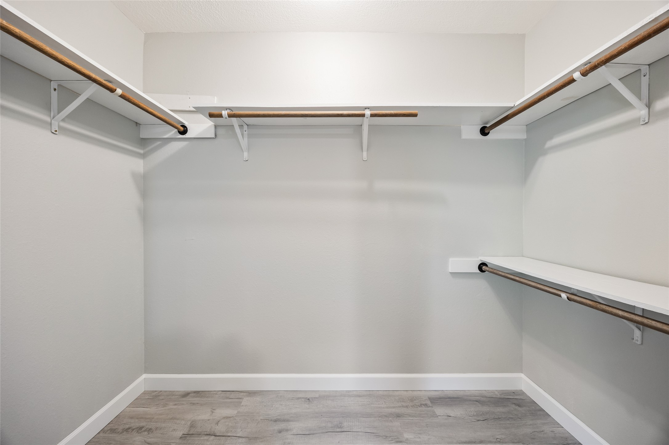 127 Wildwood Crossover Street