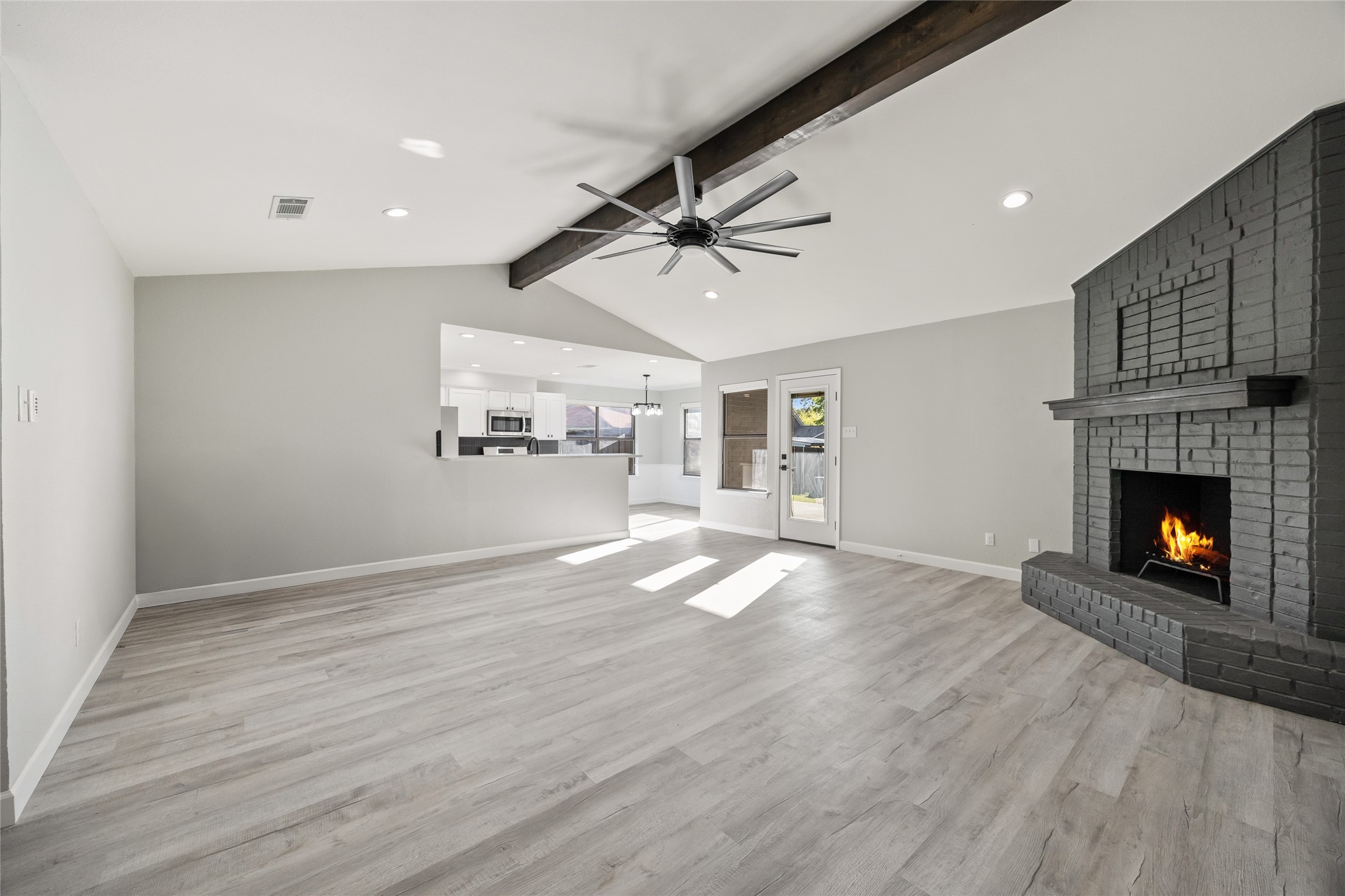 127 Wildwood Crossover Street