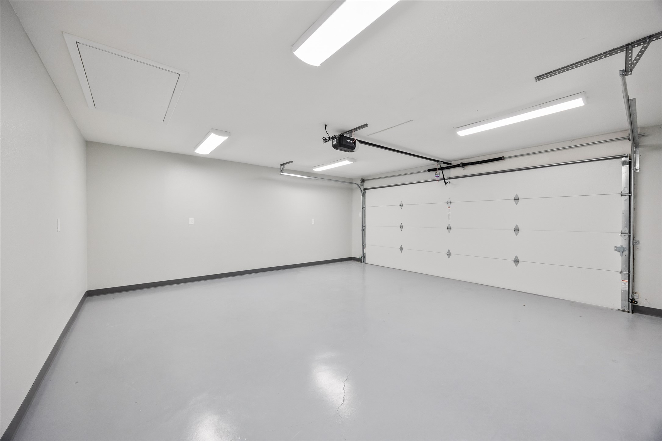 127 Wildwood Crossover Street