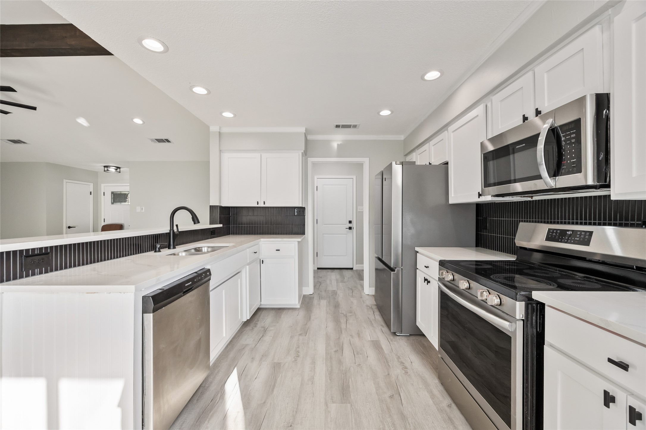 127 Wildwood Crossover Street