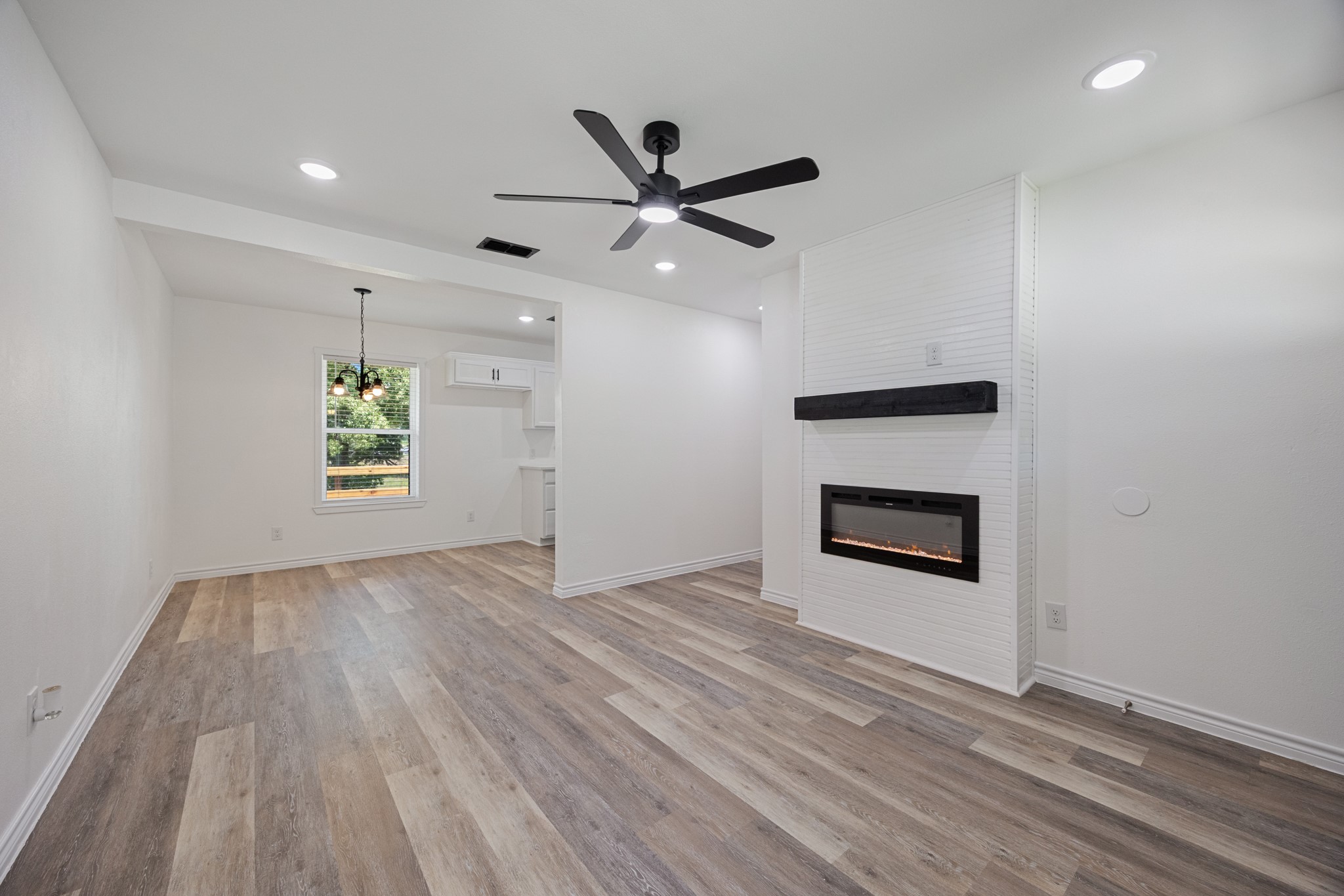 8804 County Road 3816