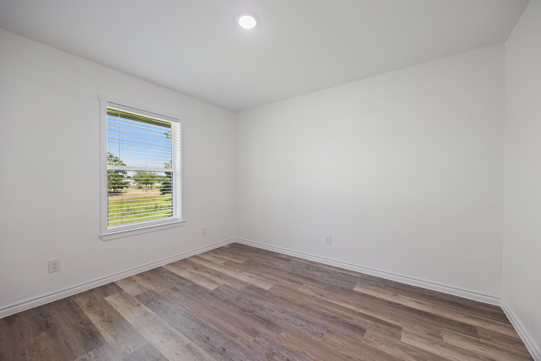 8804 County Road 3816