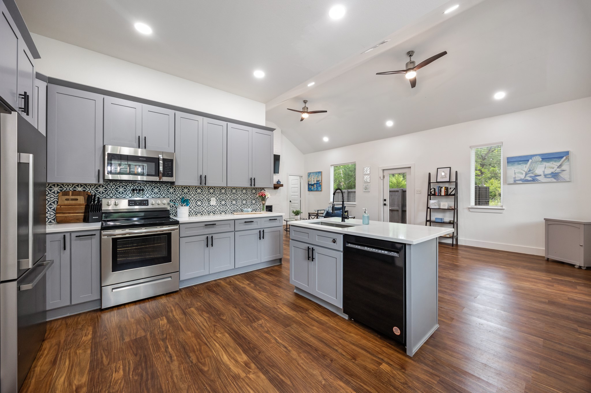 225 S Cherokee Shores Drive