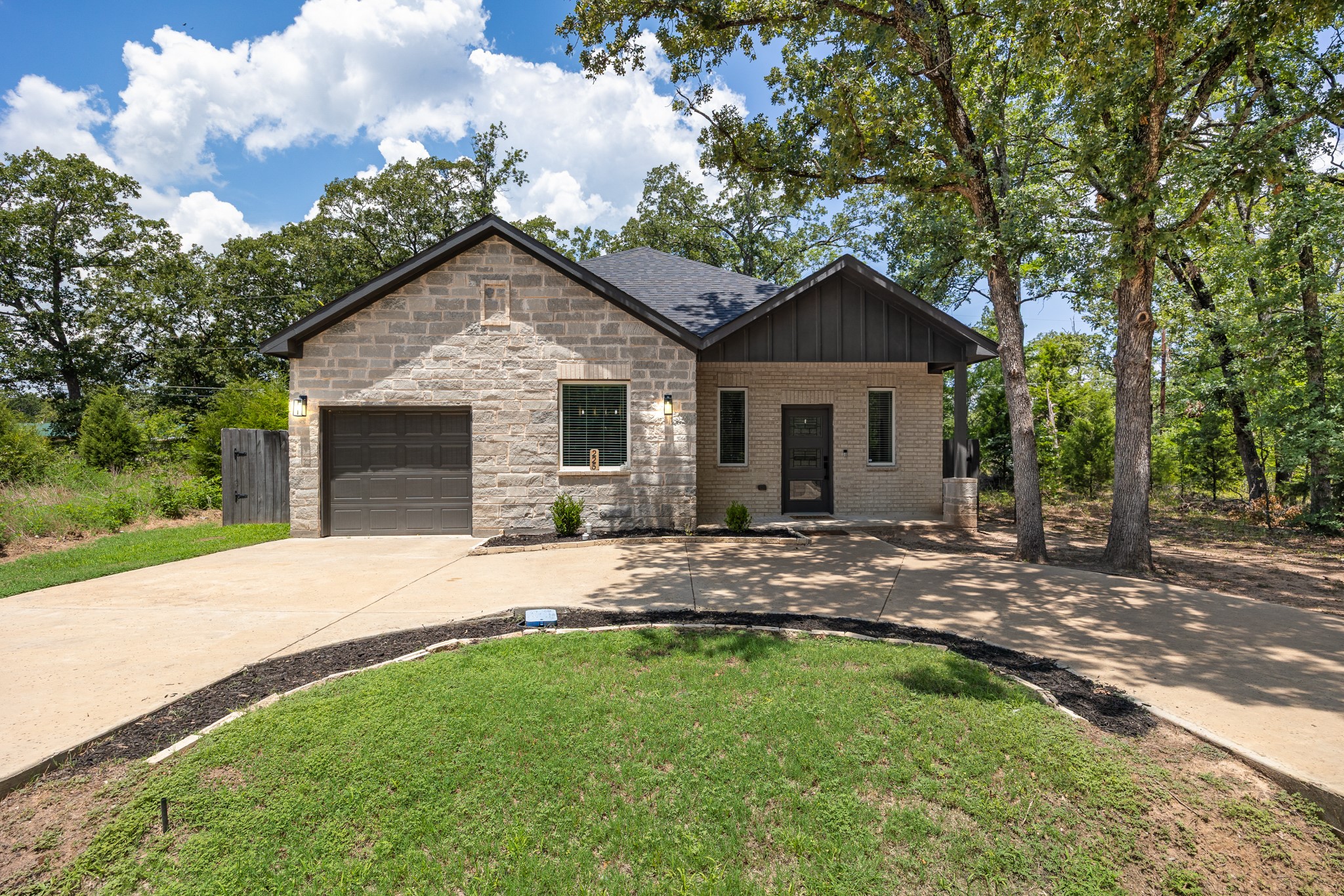 225 S Cherokee Shores Drive