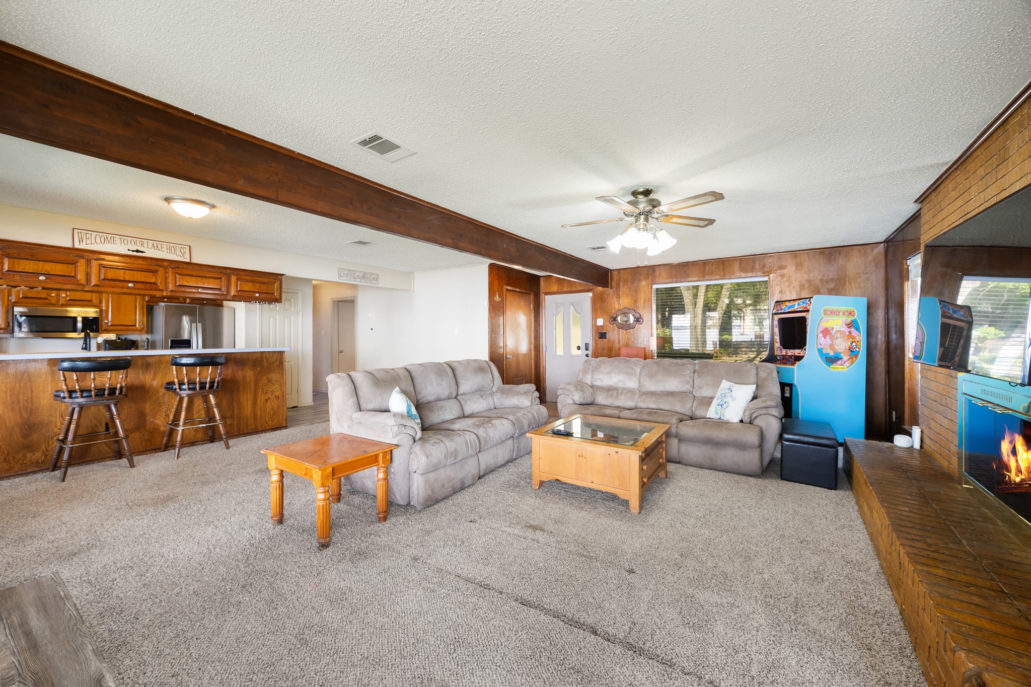 521 Nob Hill Lane