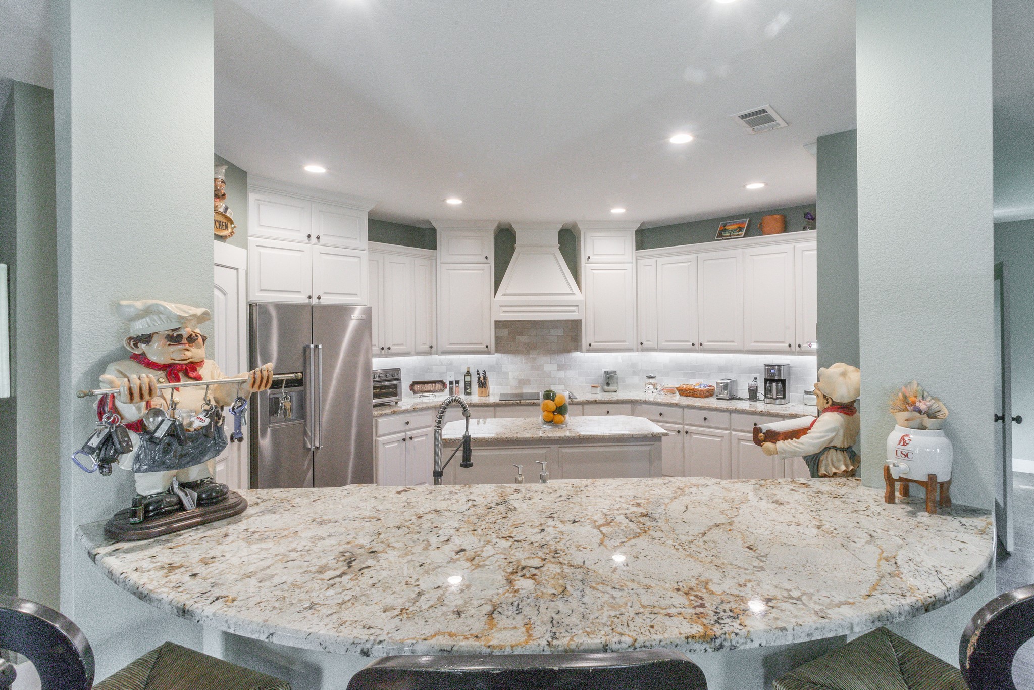 131 Lakeway Lane