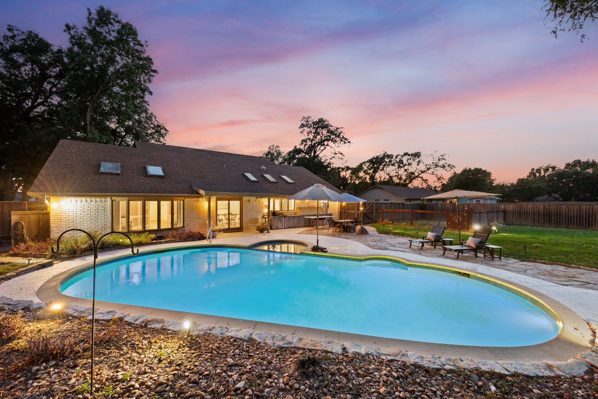 10633 Buddy Parker Road