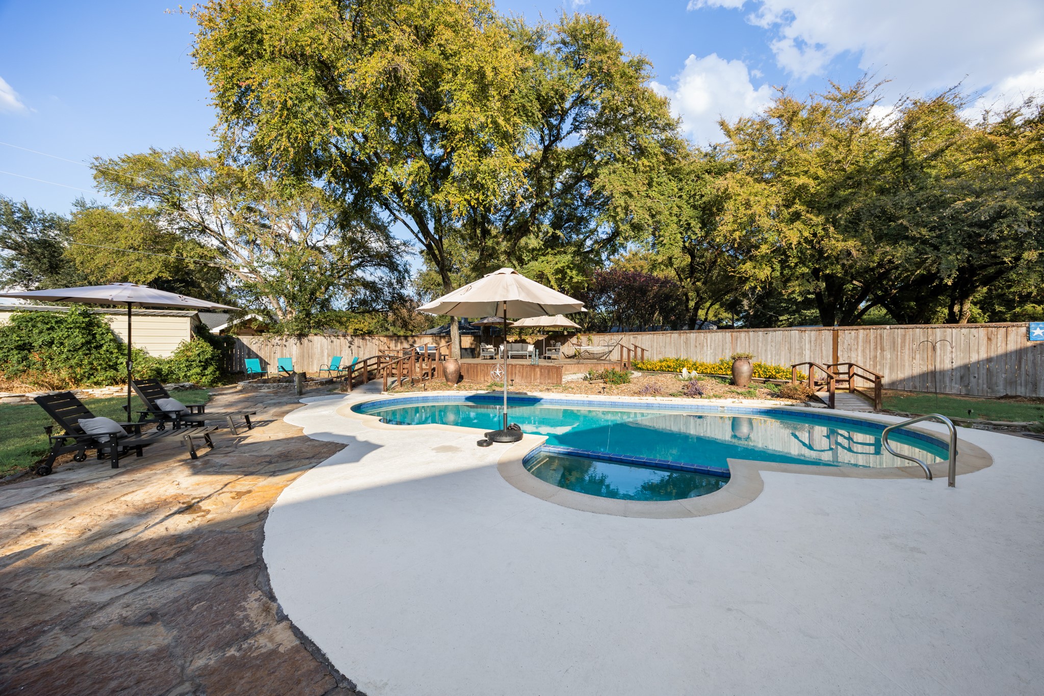 10633 Buddy Parker Road
