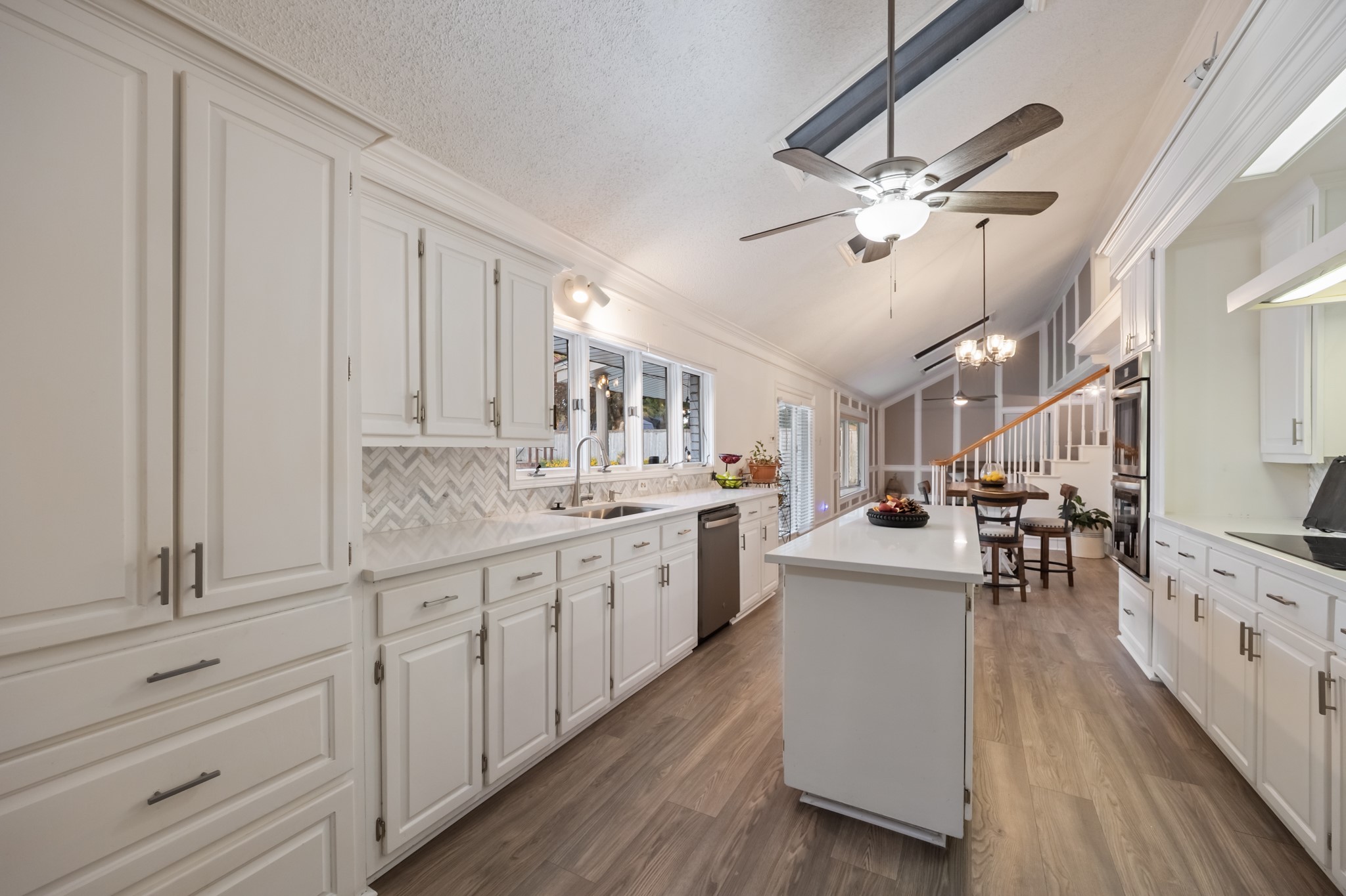 10633 Buddy Parker Road