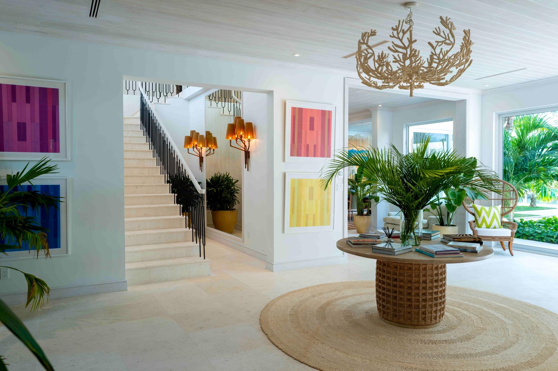 MANSION IN LYFORD CAY