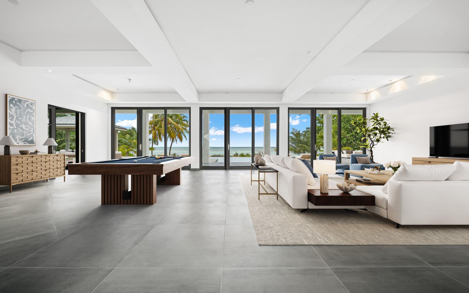 RESIDENCE ON CLIFTON BAY