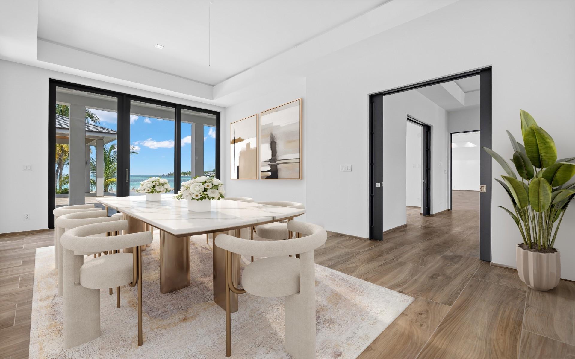 RESIDENCE ON CLIFTON BAY