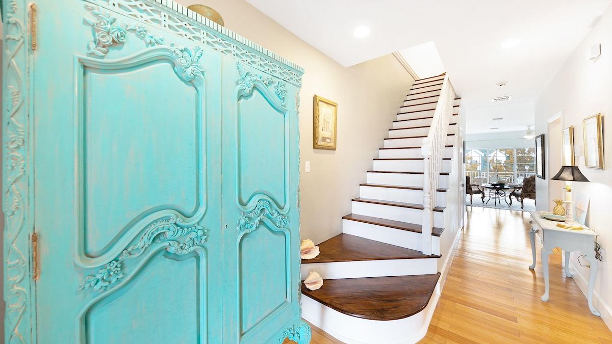 LAGOON COURT CONDO Unit: 309