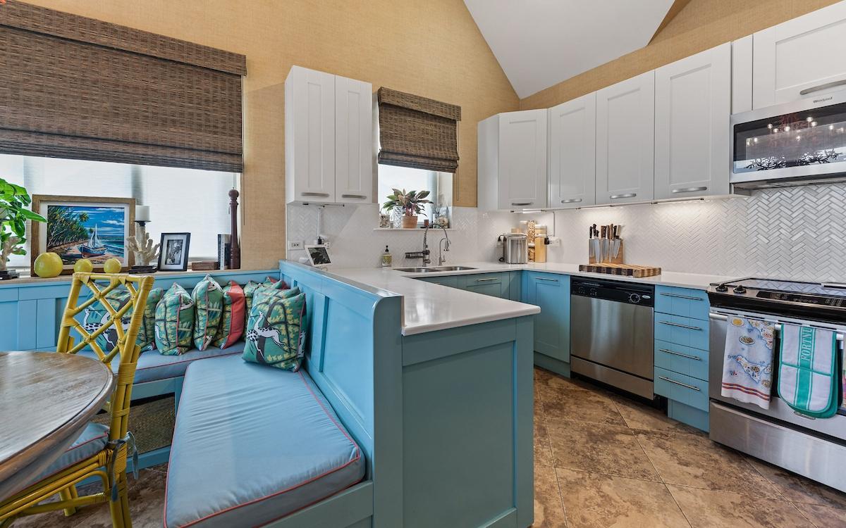 BLDG 4 LOVE BEACH WALK Unit: 8