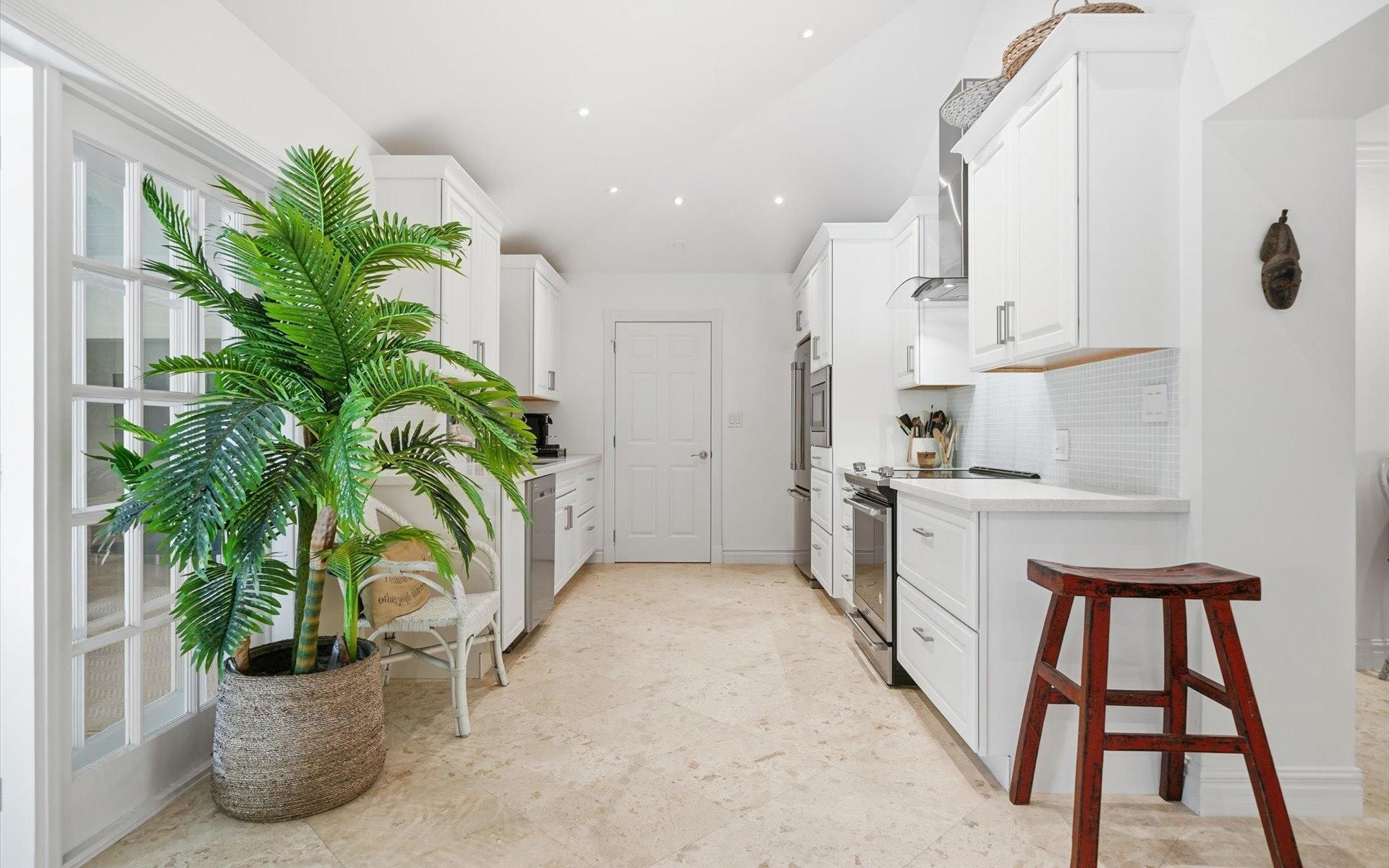 DAR LALLA EDGEWATER DRIVE