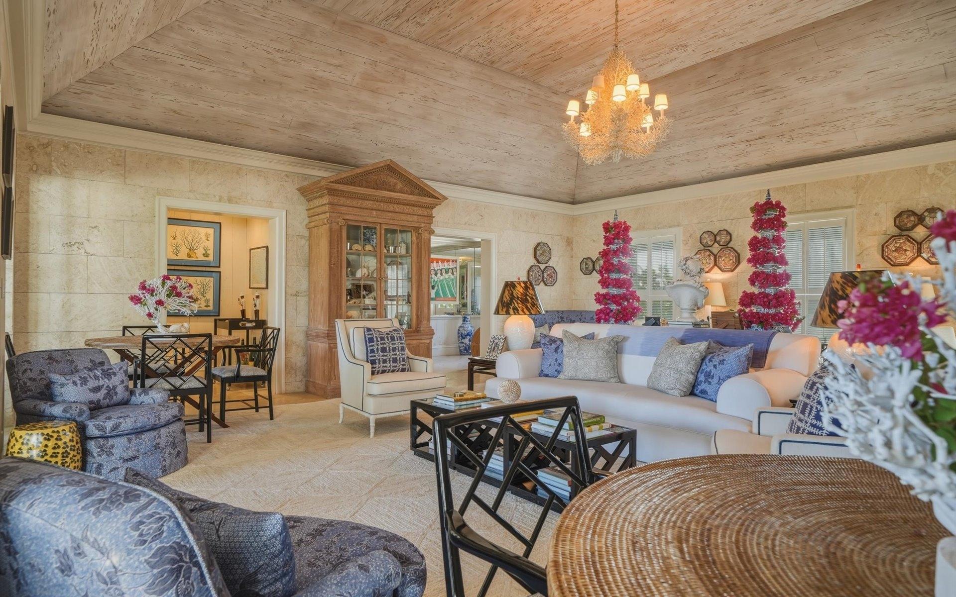 104 COTT 104, CLIFTON BAY DR.