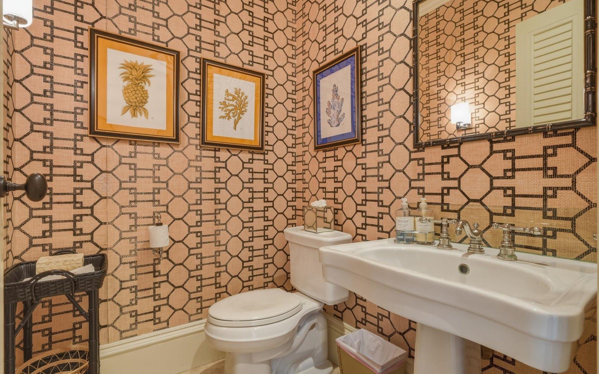 104 COTT 104, CLIFTON BAY DR.