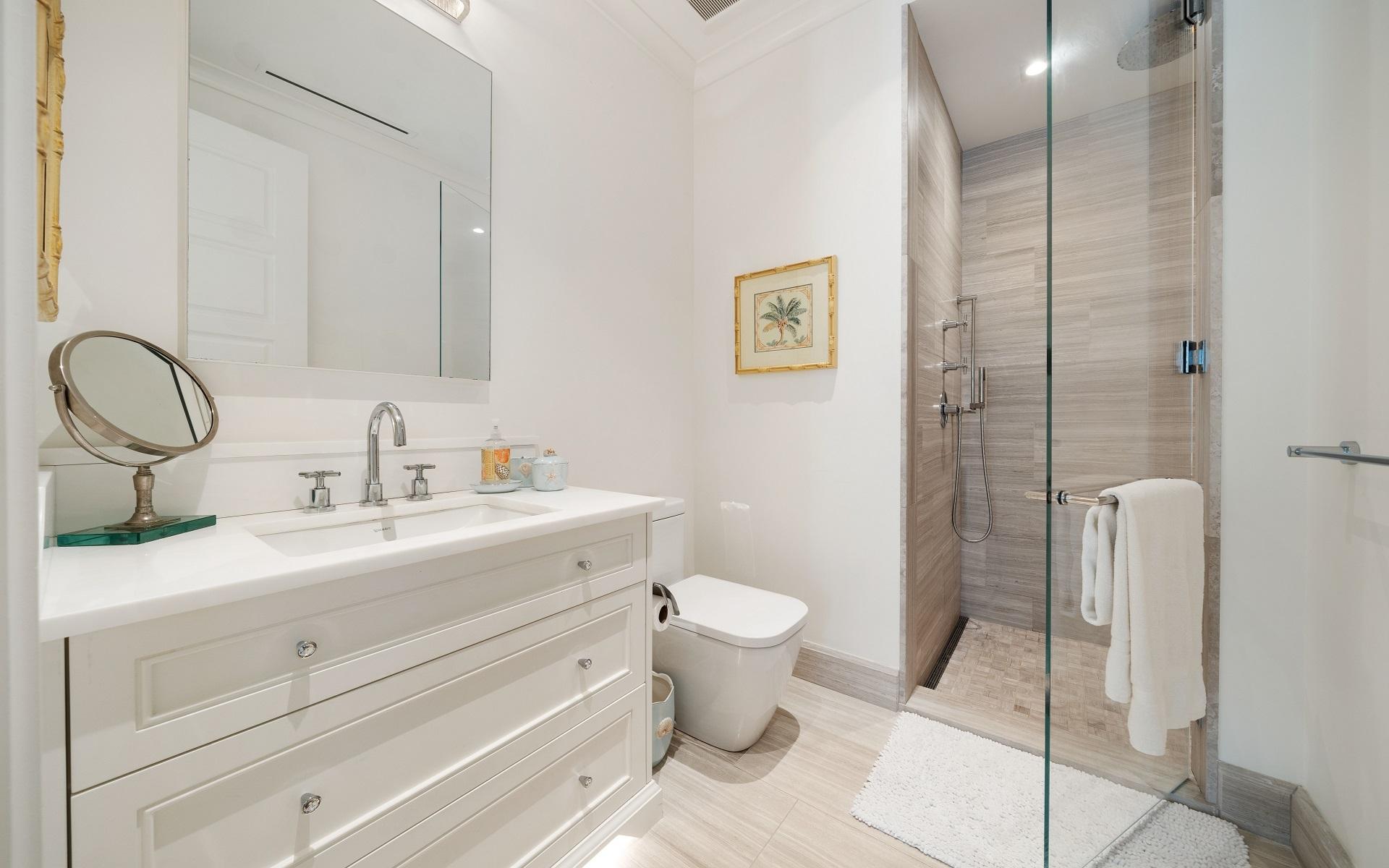 CARLEA HOUSE, CHELSEA PL