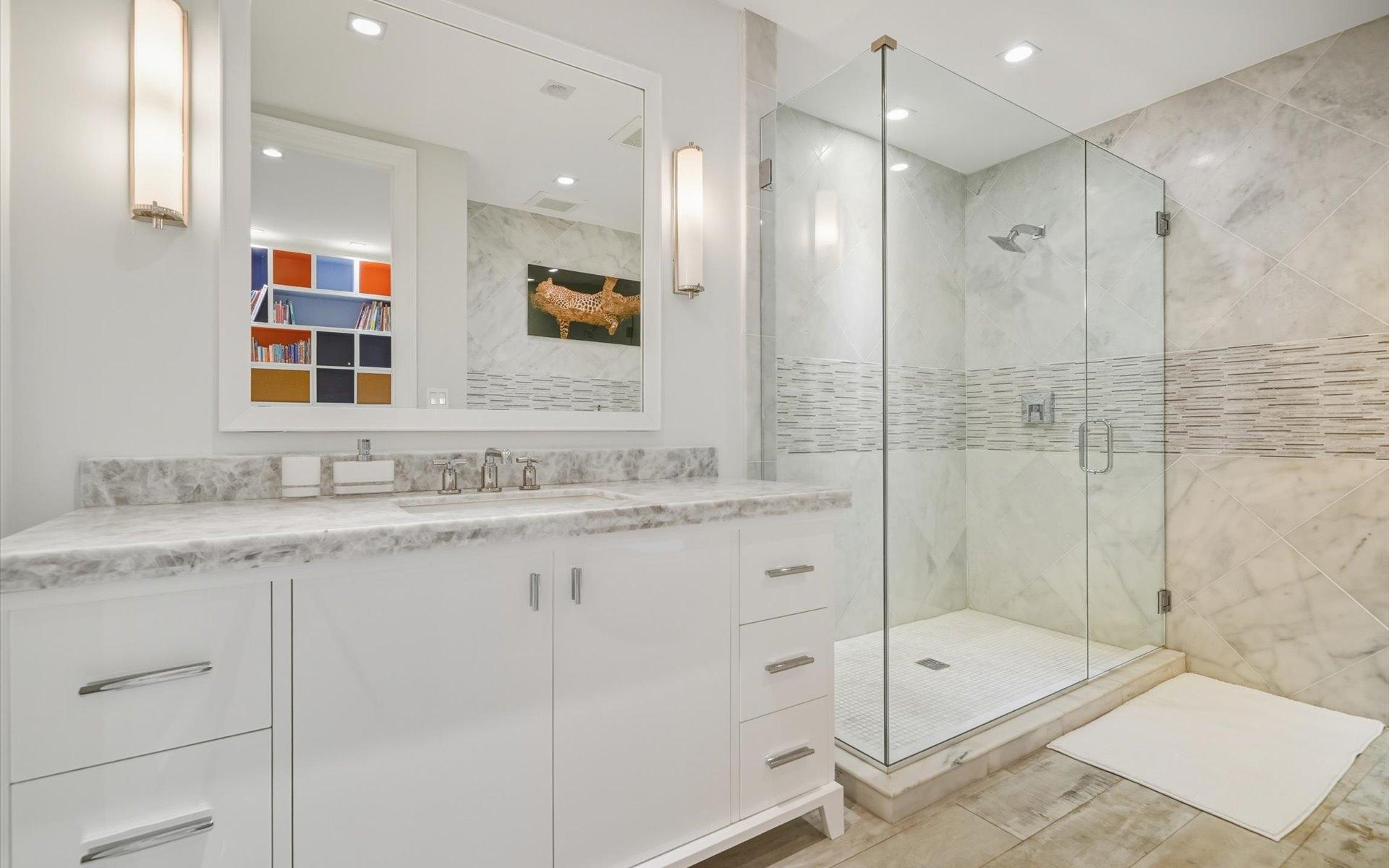 SUNNYSIDE CONDOMINIUMS Unit: 102 & 103