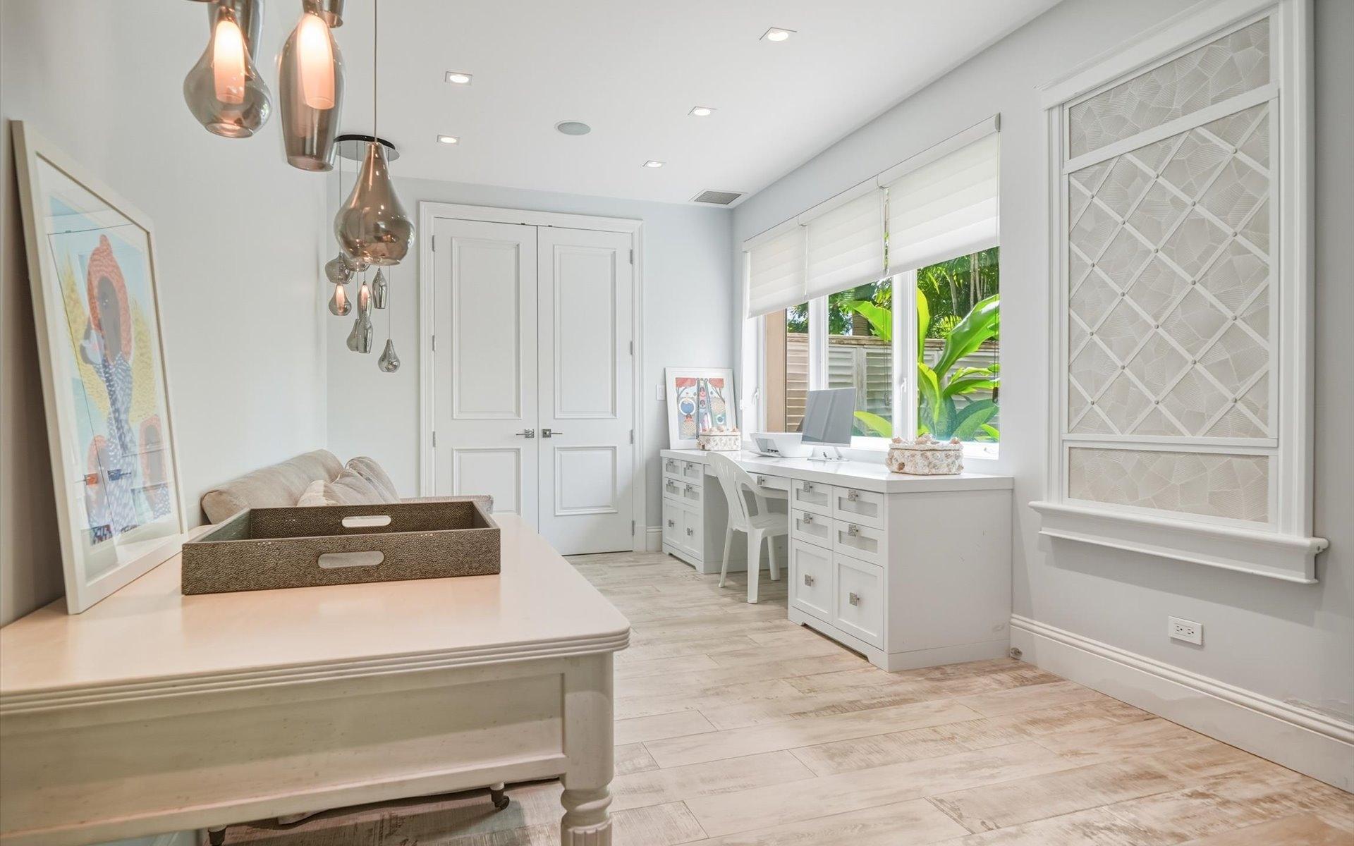 SUNNYSIDE CONDOMINIUMS Unit: 102 & 103