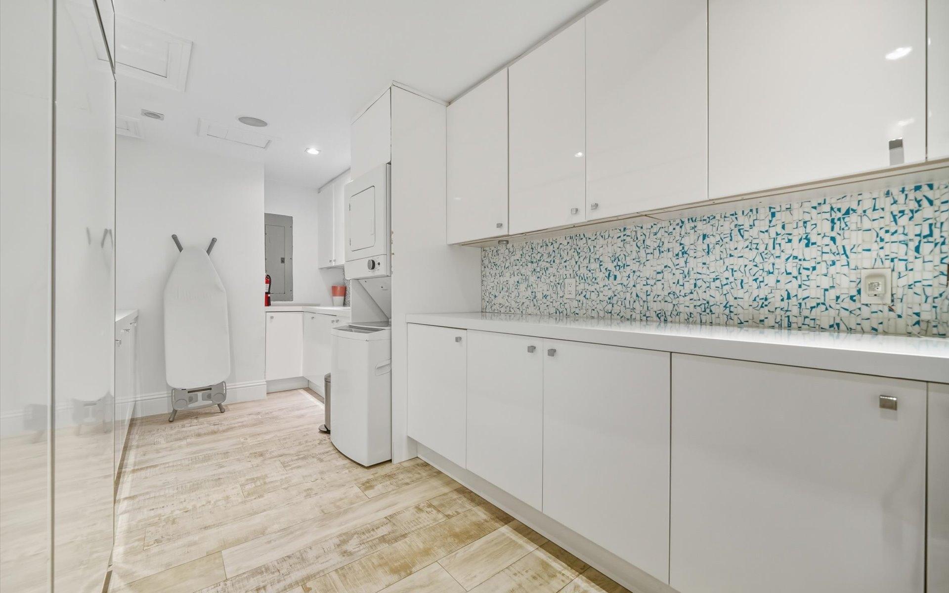 SUNNYSIDE CONDOMINIUMS Unit: 102 & 103