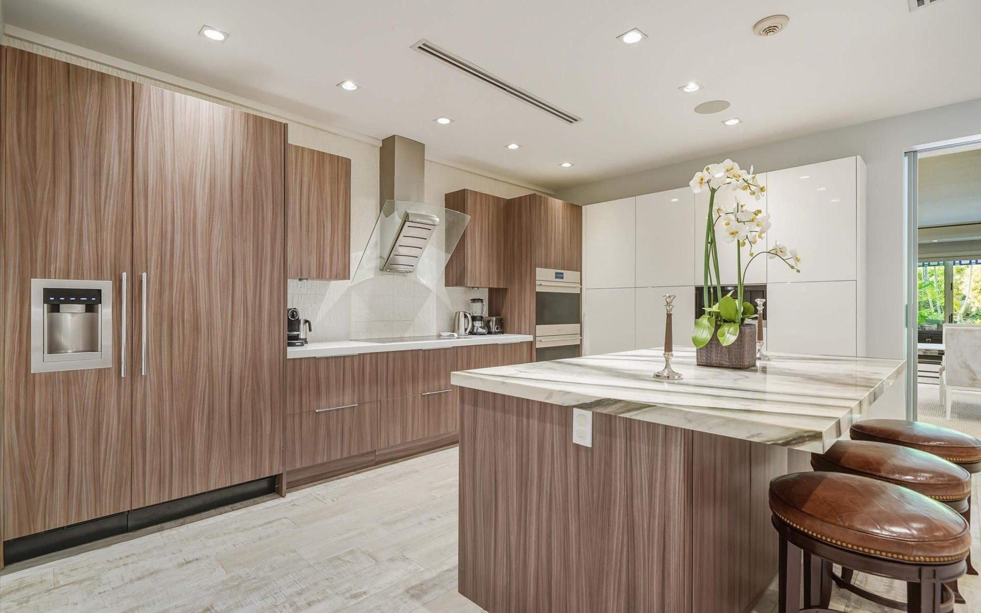 SUNNYSIDE CONDOMINIUMS Unit: 102 & 103