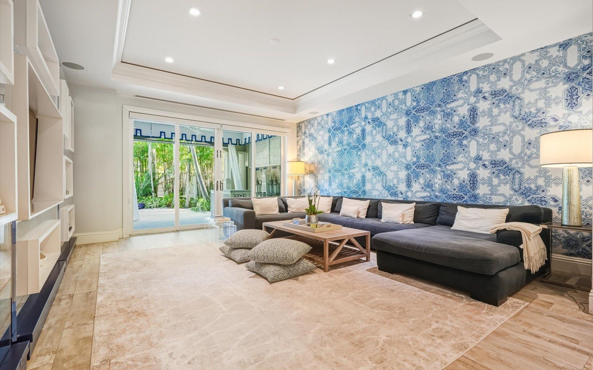 SUNNYSIDE CONDOMINIUMS Unit: 102 & 103