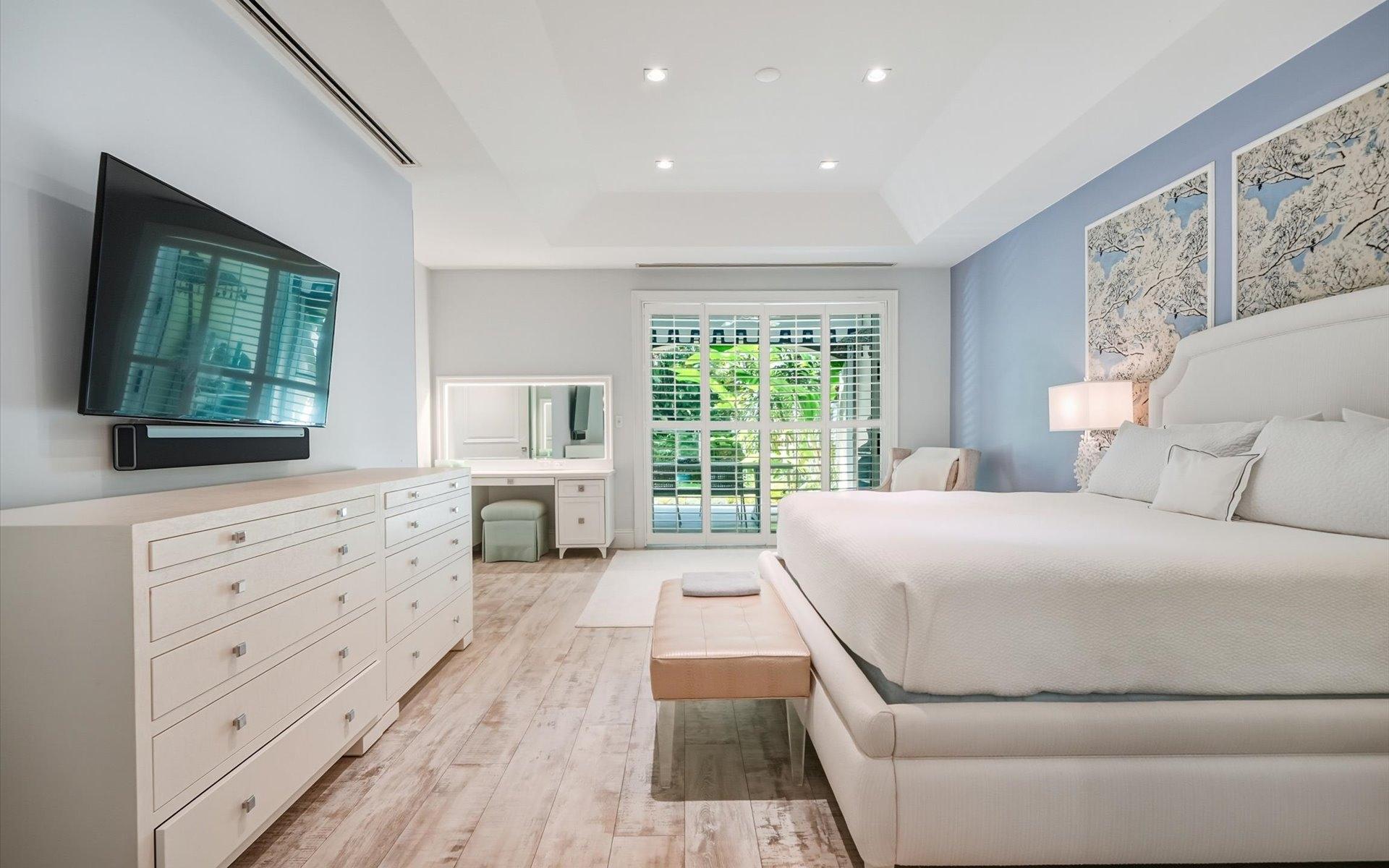 SUNNYSIDE CONDOMINIUMS Unit: 102 & 103